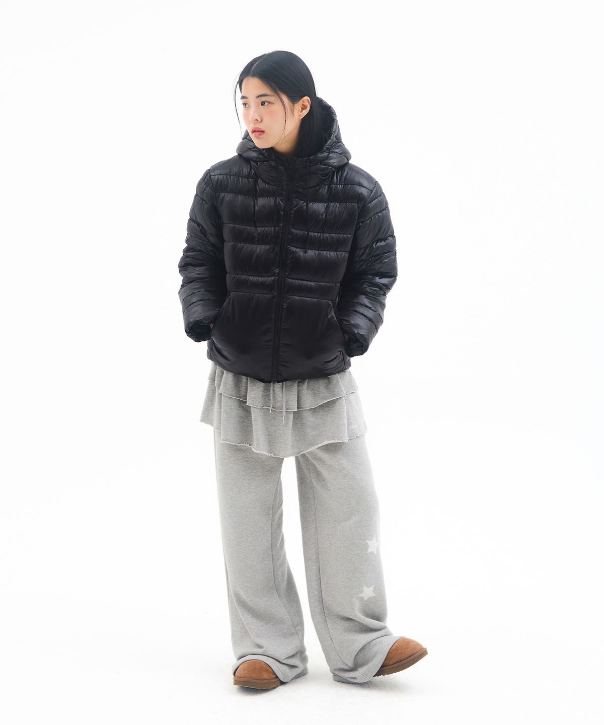 아메스 월드와이드(AMES-WORLDWIDE) LIGHT WEIGHT HOODED PADDING BLACK