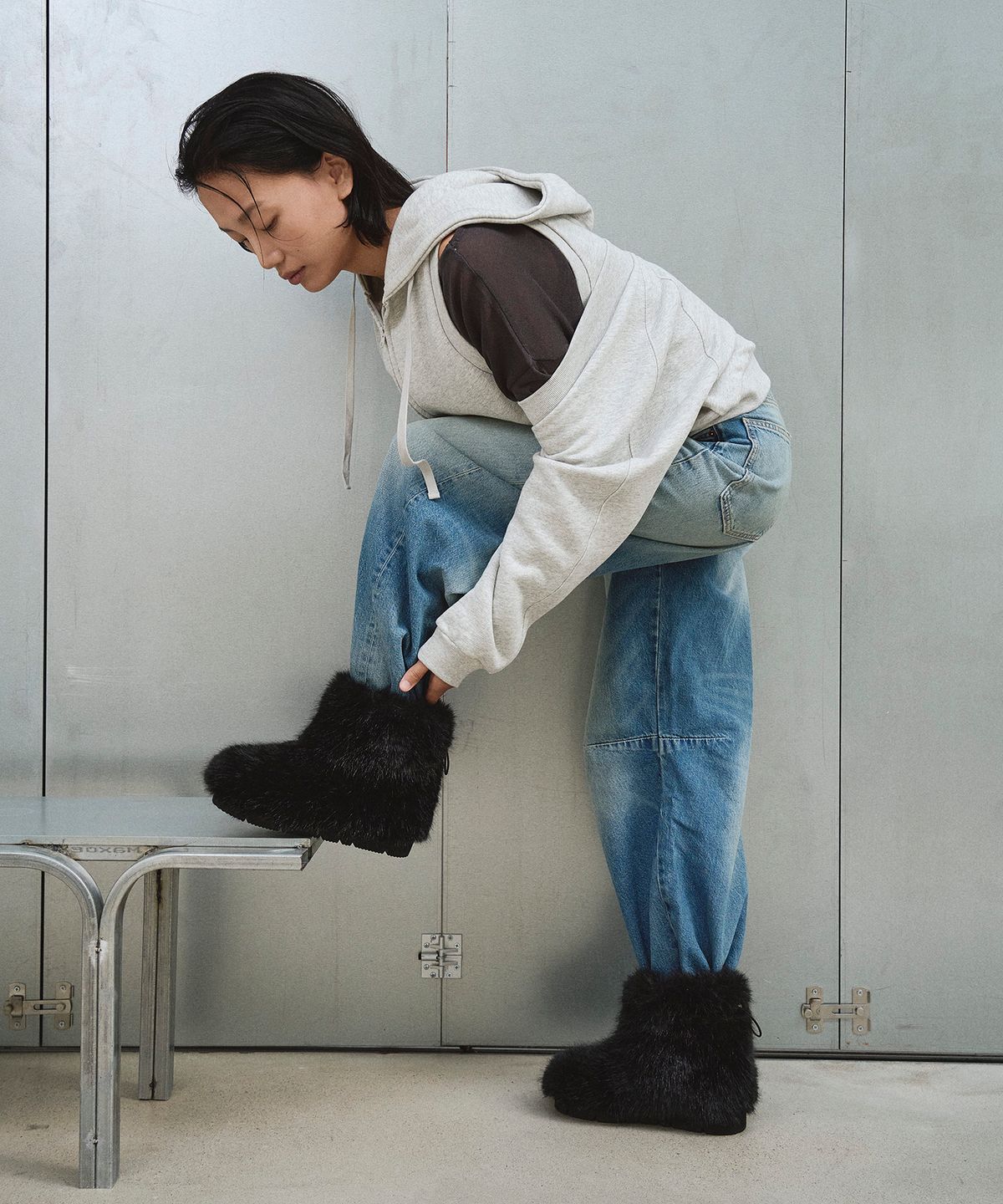 트윗비피(TWVP) Puky Smooth Ankle Boots (2Color) 푸키 스무스 앵클부츠 25SF10S