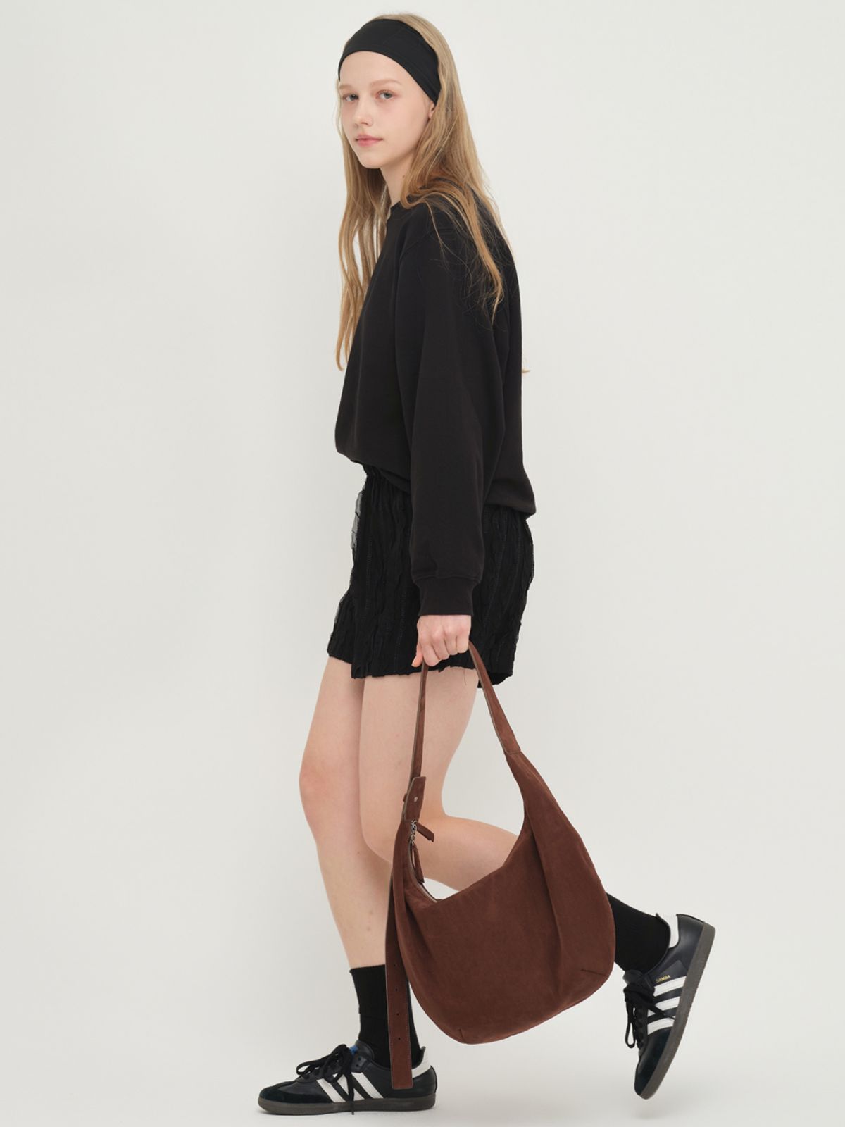 베이루트(BEIRUT) 클래식 스웨이드 호보백 모하비 브라운
