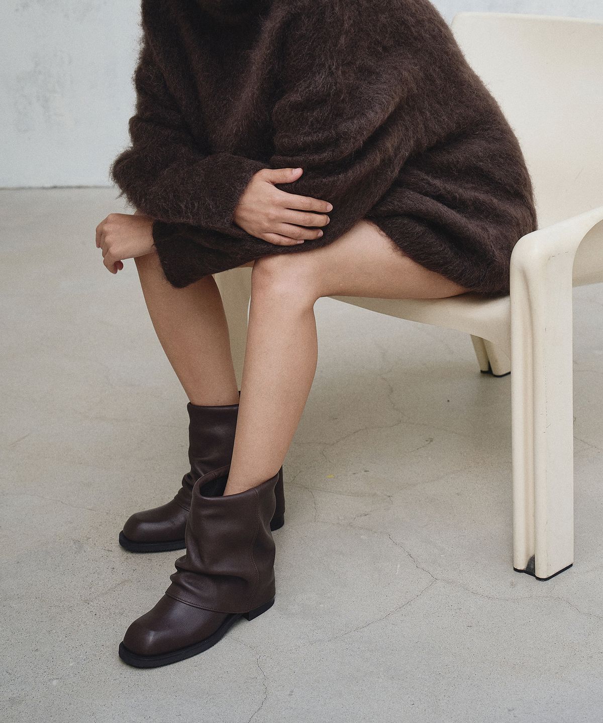 트윗비피(TWVP) Caro Folding Boots (2Color)  카로 폴딩부츠 25SF06W