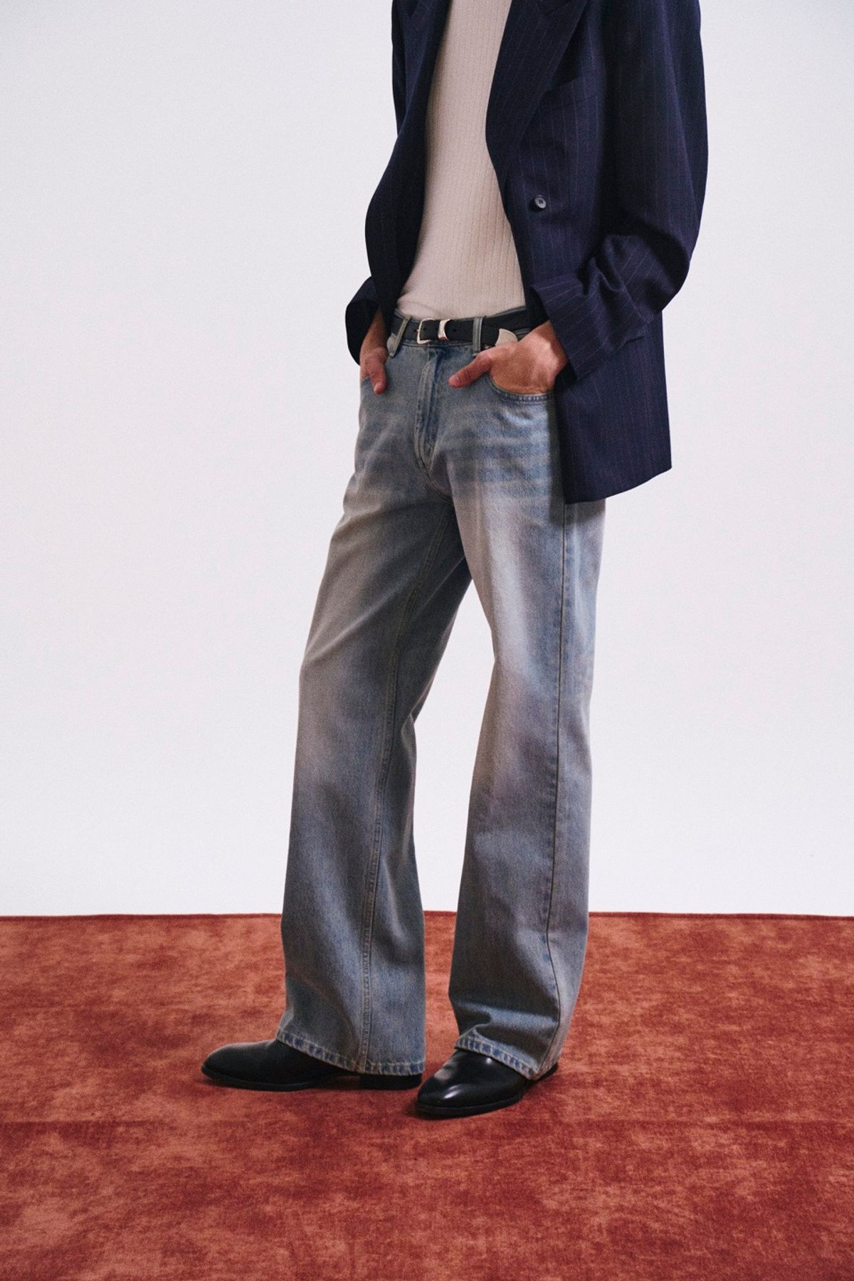 페크(PEQ) WASHED DENIM JEANS (LIGHT BLUE)