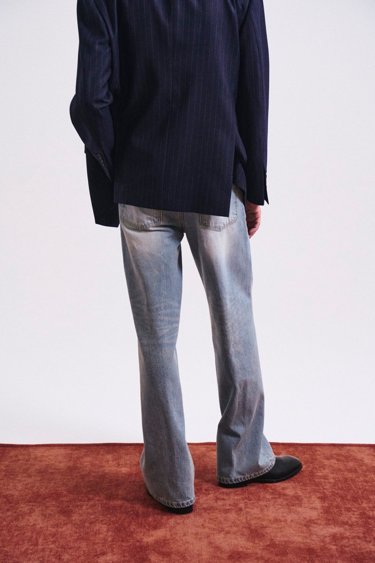 페크(PEQ) WASHED DENIM JEANS (LIGHT BLUE)