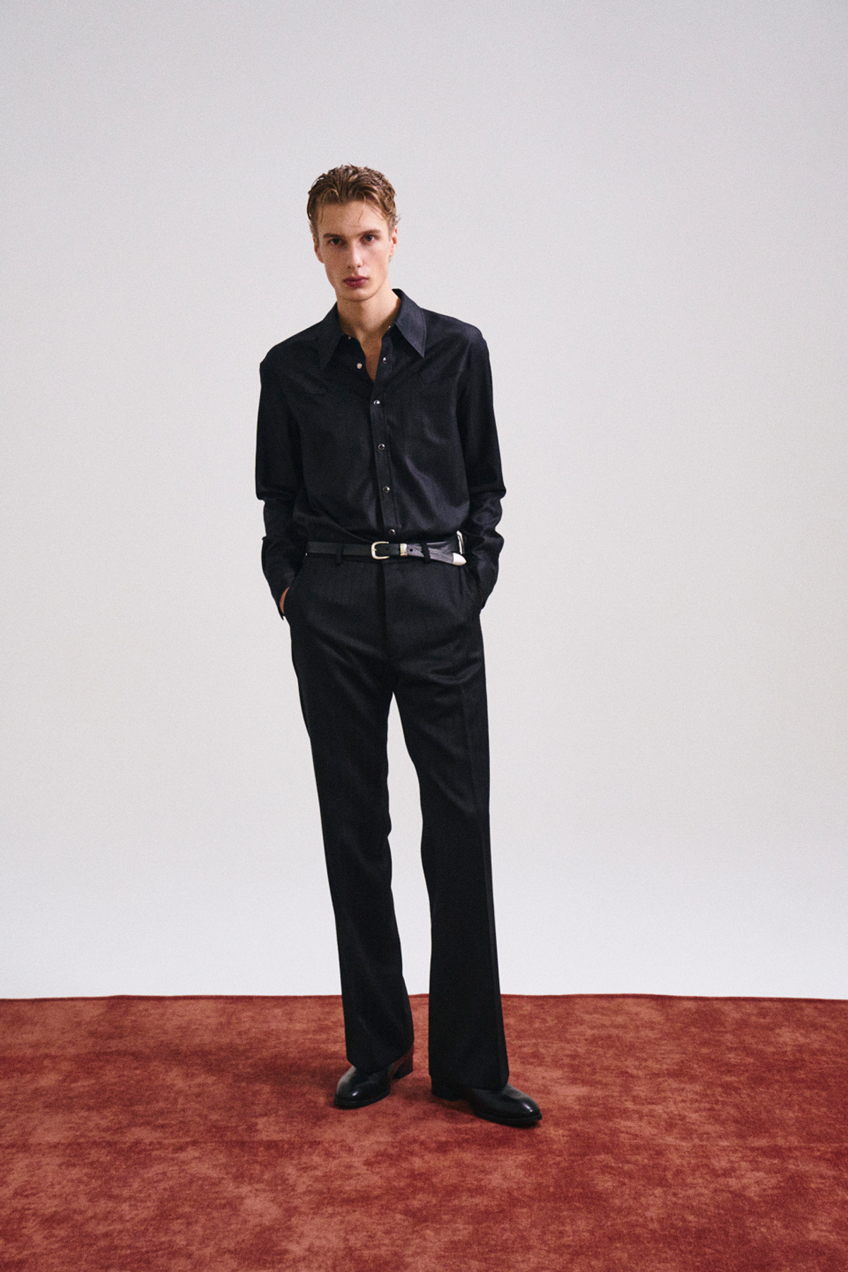 페크(PEQ) WOOL BLACK STRIPED SHIRT (BLACK)