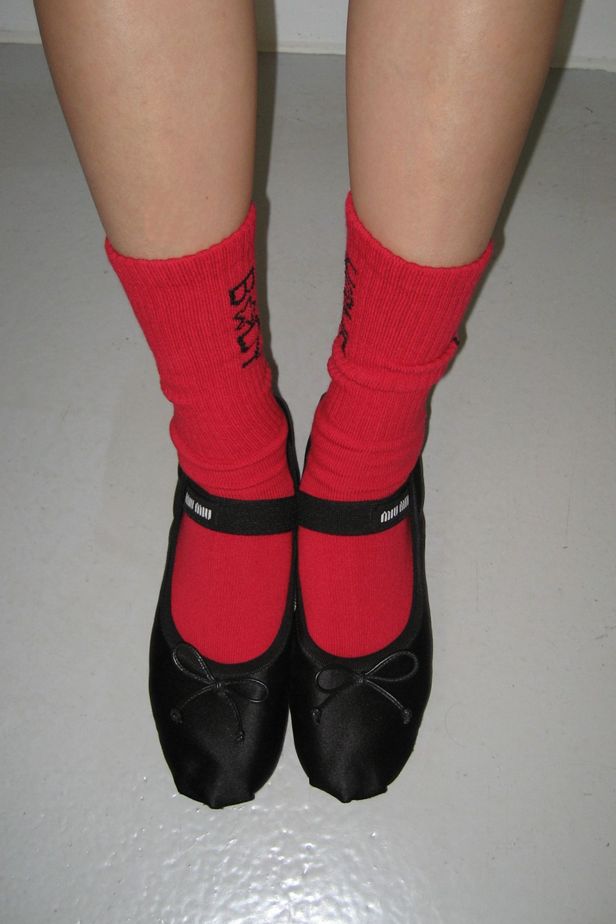 홈바디띵즈(HOMEBODY THINGS) HOMEBODY CLASSIC SOCKS (RED)