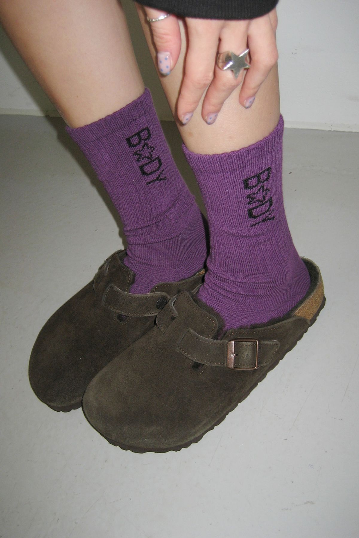 홈바디띵즈(HOMEBODY THINGS) HOMEBODY CLASSIC SOCKS (PURPLE)