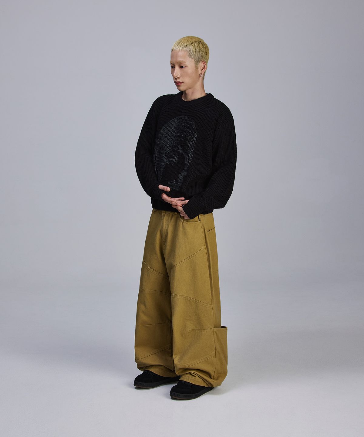 스켈리웩(SCALLYWAG) 백 캥거루 절개 치노 팬츠[베이지]