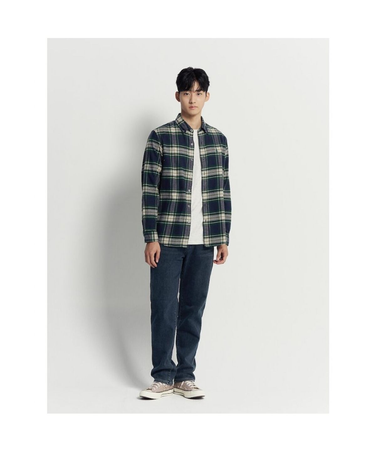 빈폴 멘(BEANPOLE MEN) 브러쉬드 트윌 멀티 체크 셔츠 - 네이비