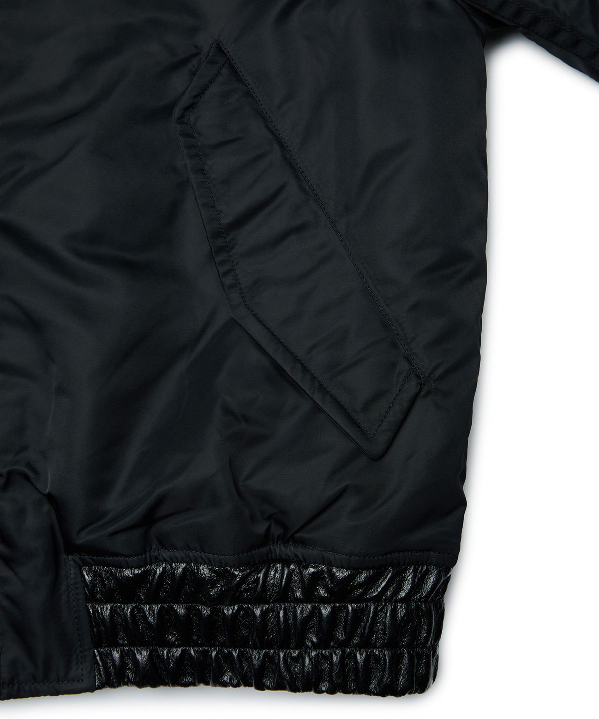엠엠아이씨(MMIC) ROADSTER JACKET (BLACK)