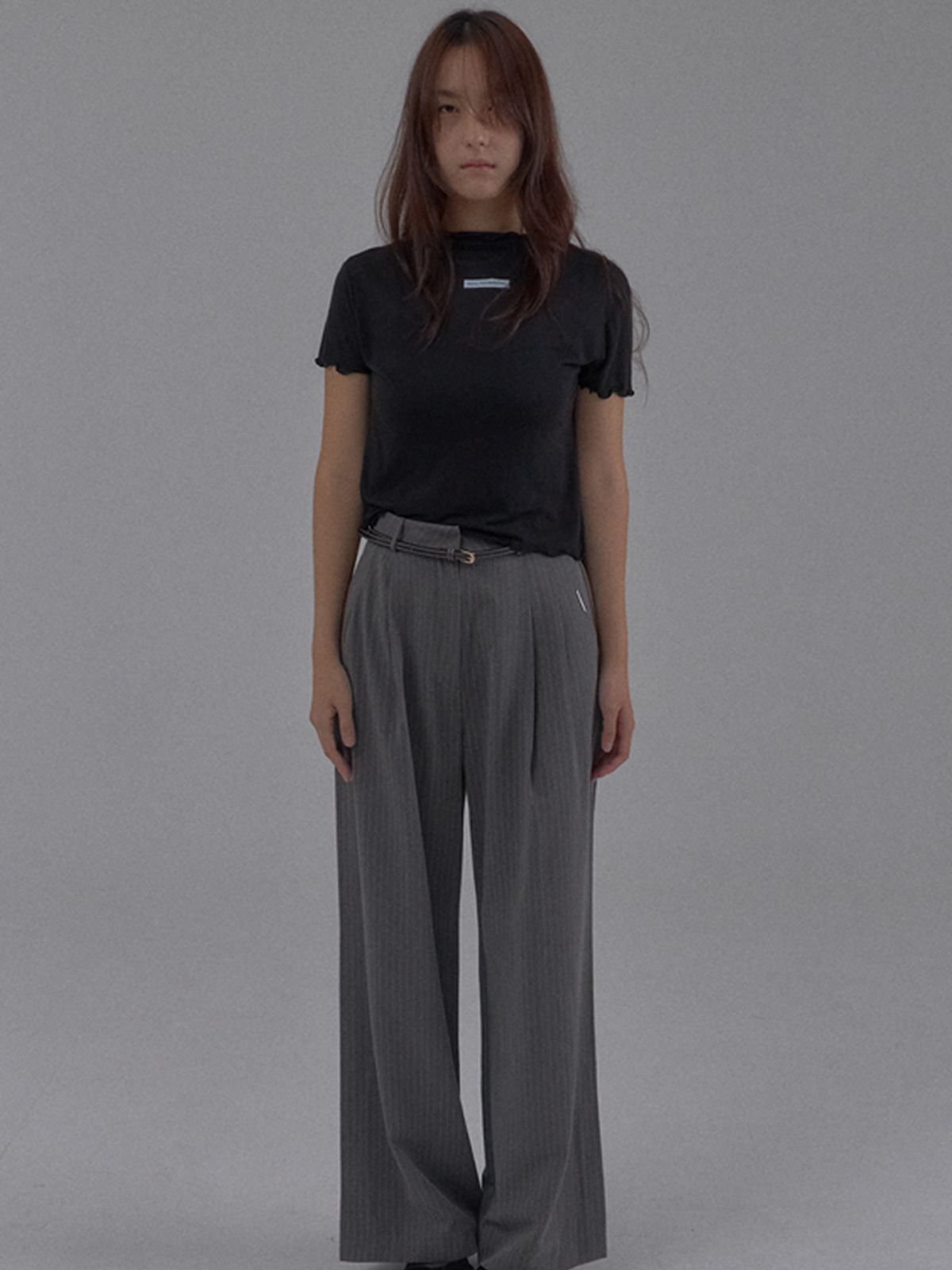 쏘리, 투 머치 러브(SORRY, TOO MUCH LOVE) Mini Lettering Interlock Half-Neck T-Shirt_Black