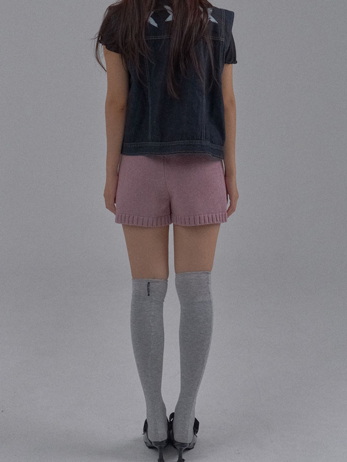 쏘리, 투 머치 러브(SORRY, TOO MUCH LOVE) Chic Girly High-Fit Long Tights_Grey