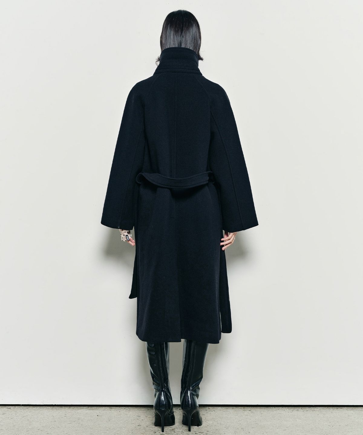 닉앤니콜(NICK&NICOLE) WOOL RAGLAN BALMACAAN LONG COAT_BLACK