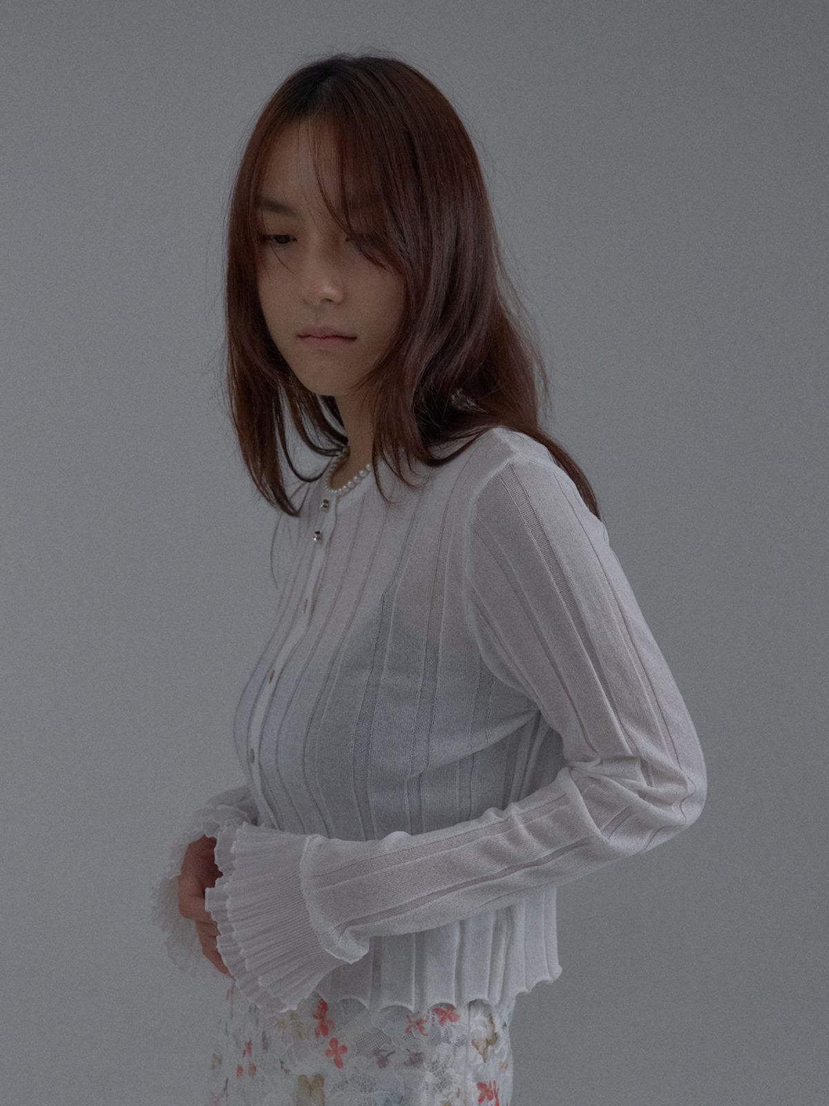 쏘리, 투 머치 러브(SORRY, TOO MUCH LOVE) Pure Elegance Knit Cardigan_White
