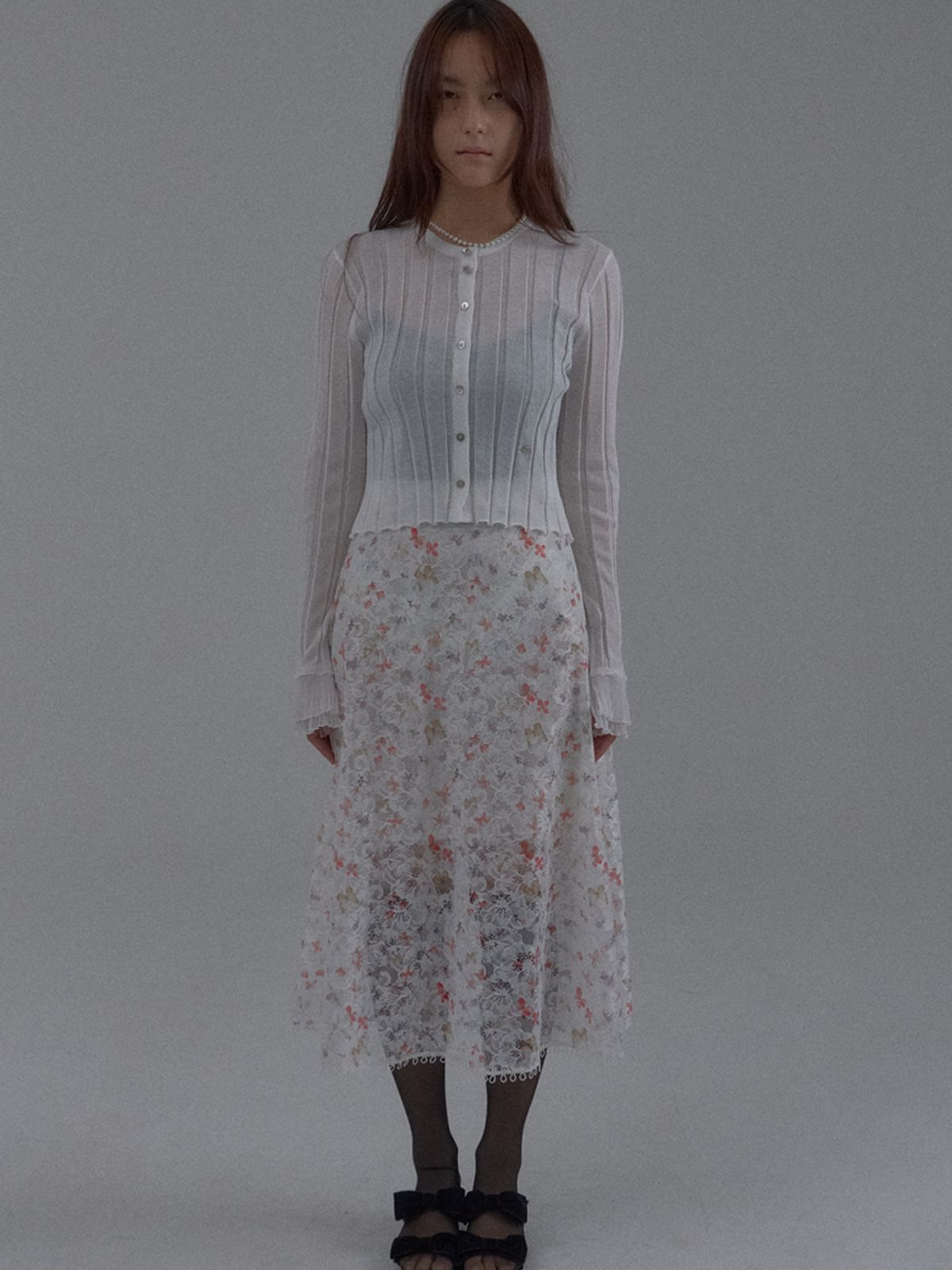 쏘리, 투 머치 러브(SORRY, TOO MUCH LOVE) Pure Elegance Knit Cardigan_White