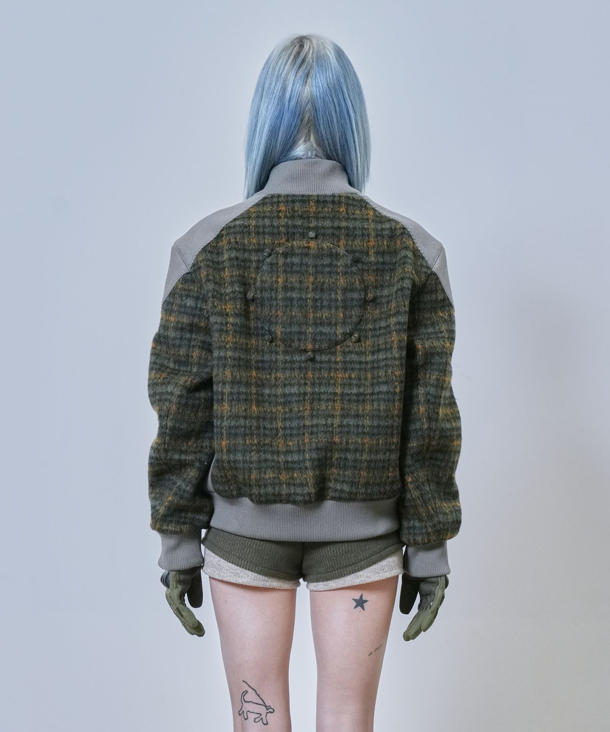 뉴제(NEWGE) Inside Out Check Jumper (KHAKI)