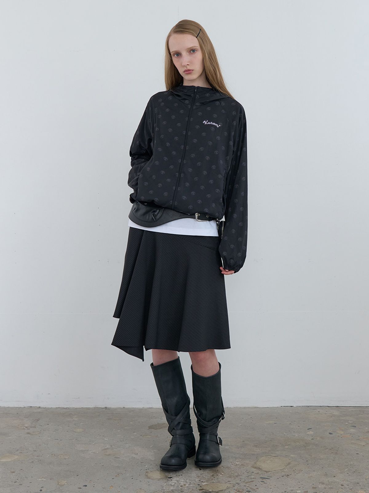 기준(KIJUN) Kuromi Shadow Windbreaker Black