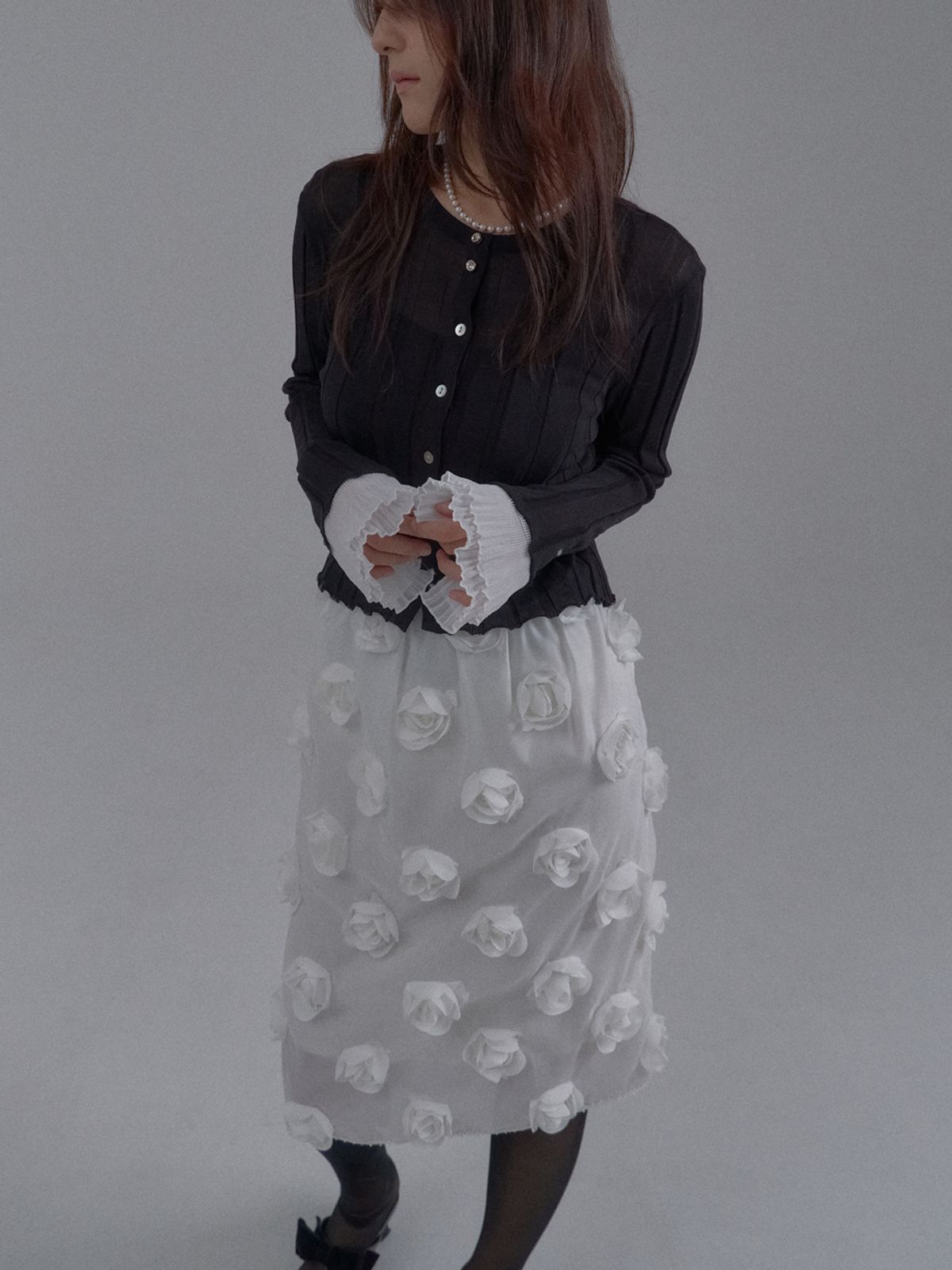 쏘리, 투 머치 러브(SORRY, TOO MUCH LOVE) Pure Elegance Knit Cardigan_Black