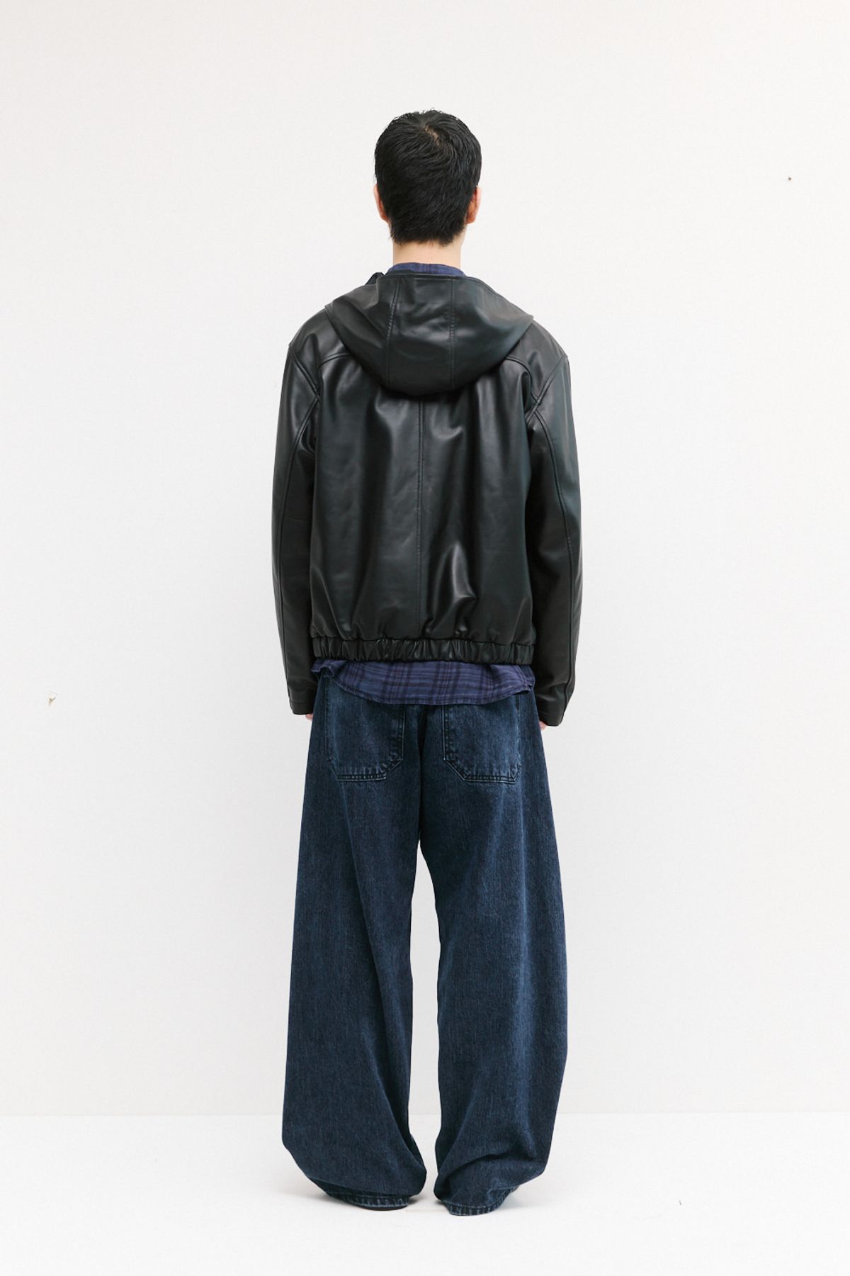해칭룸(HATCHINGROOM) Leather Hoodie Lamb Nappa Black