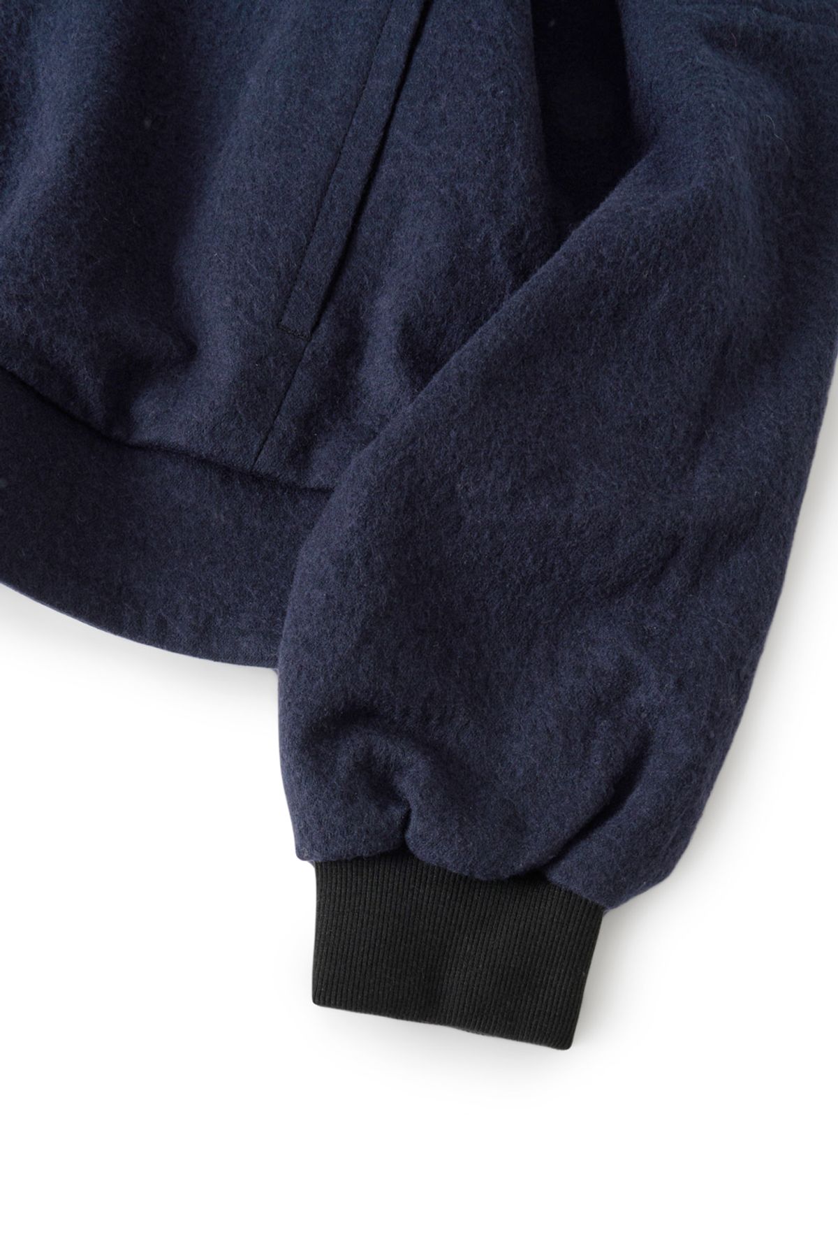 해칭룸(HATCHINGROOM) Hairy Bomber Jacket Dark Navy