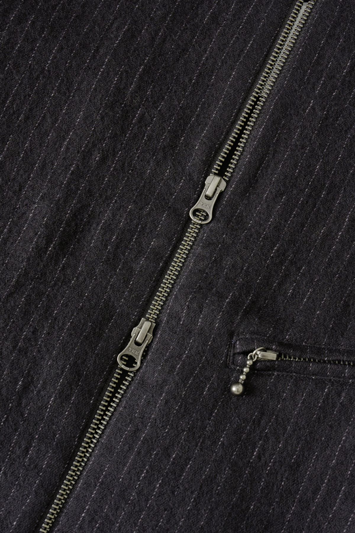 해칭룸(HATCHINGROOM) Hairy Bomber Jacket Stripe Black
