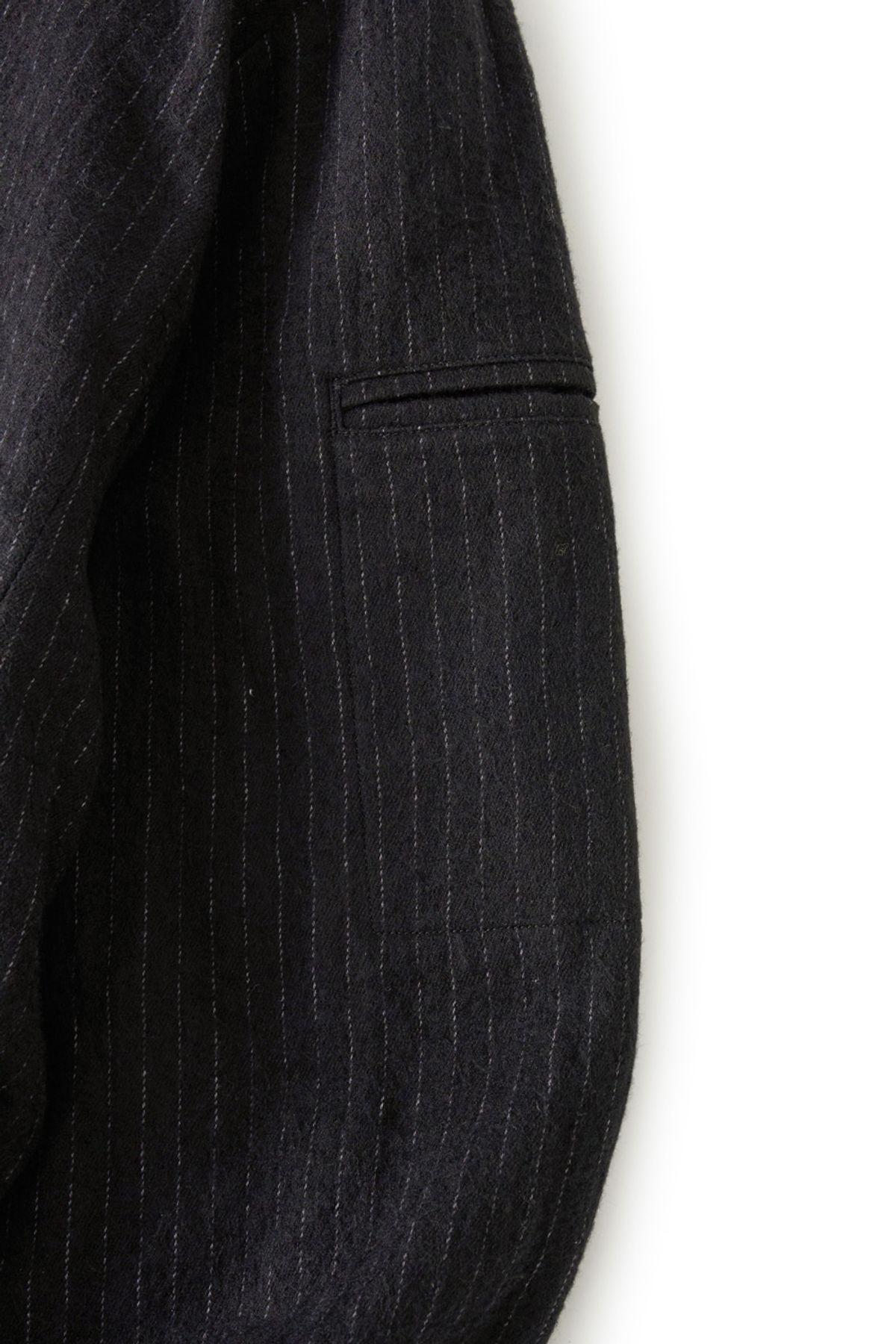 해칭룸(HATCHINGROOM) Hairy Bomber Jacket Stripe Black