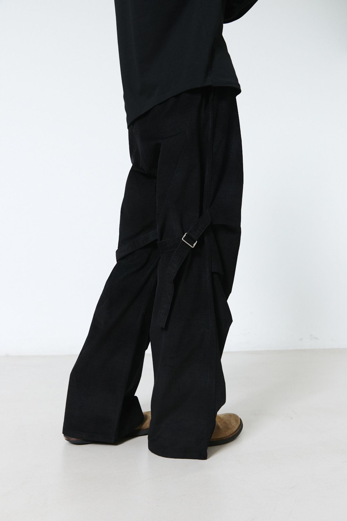 해칭룸(HATCHINGROOM) Bondage Snow Trousers Corduroy Shadow Check Black