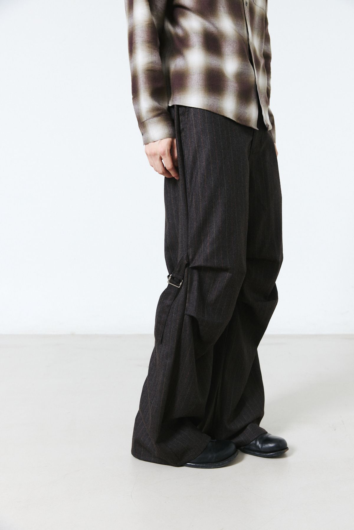 해칭룸(HATCHINGROOM) Bondage Snow Trousers Stripe Brown