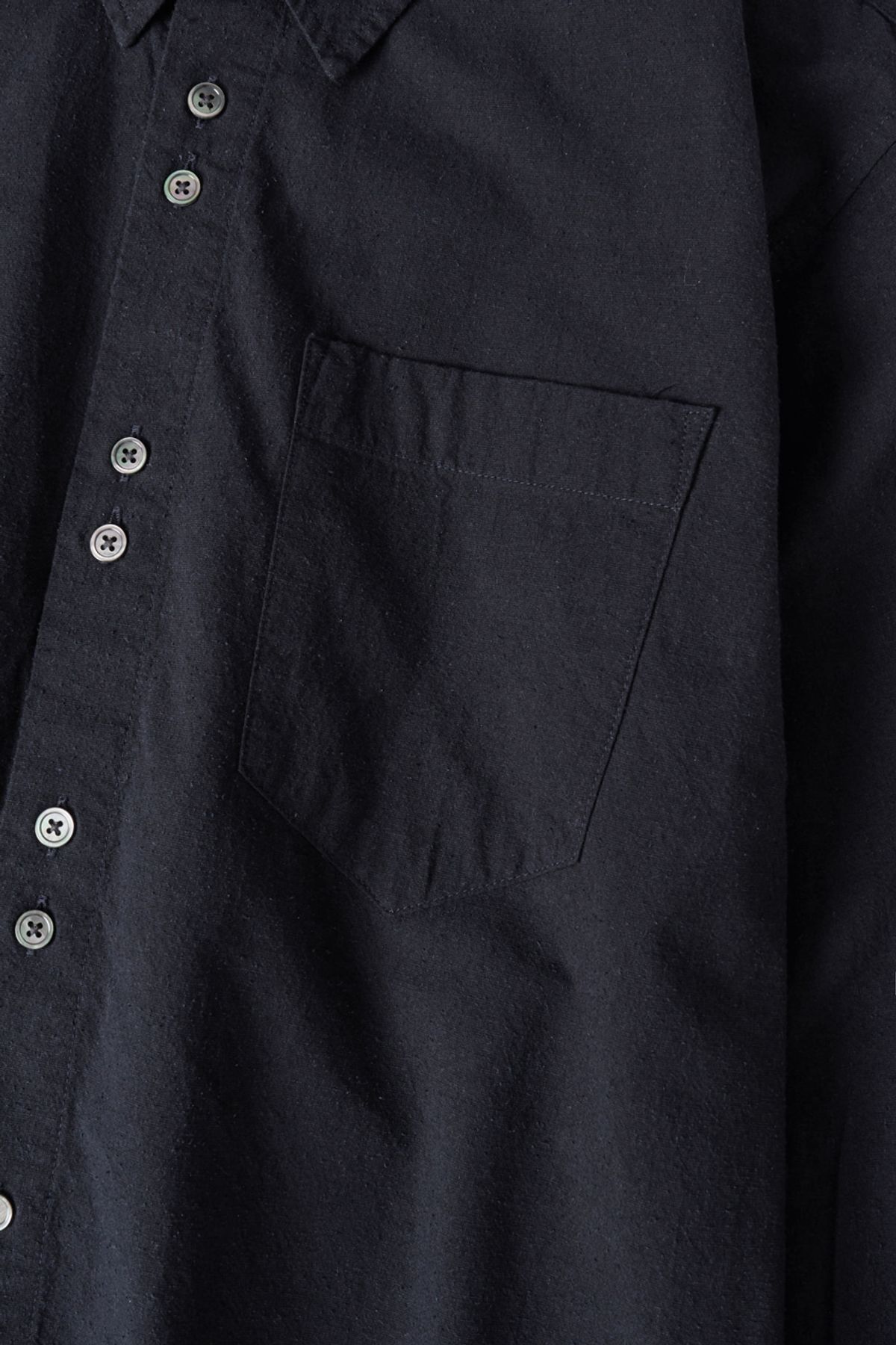 해칭룸(HATCHINGROOM) Rana Shirt Silk Nep Black