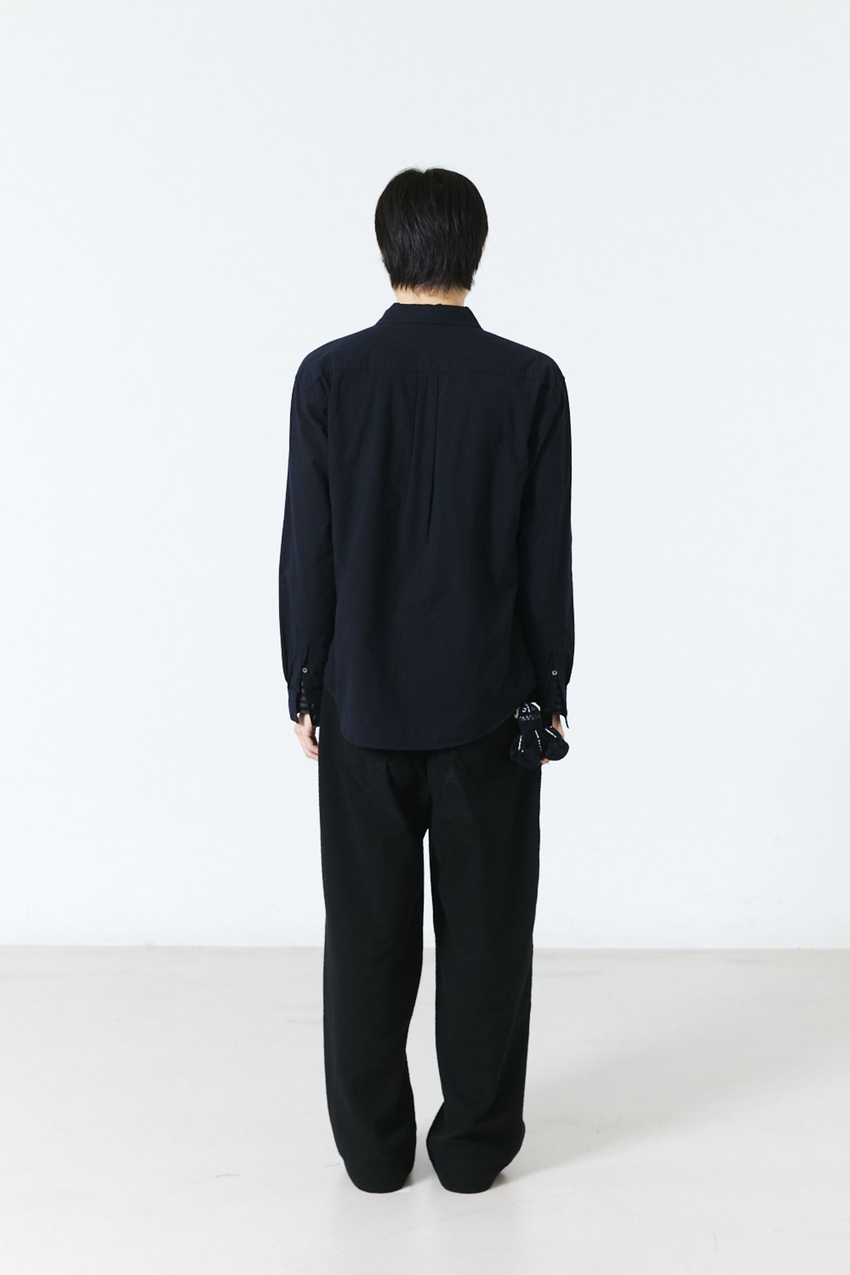 해칭룸(HATCHINGROOM) Rana Shirt Silk Nep Black
