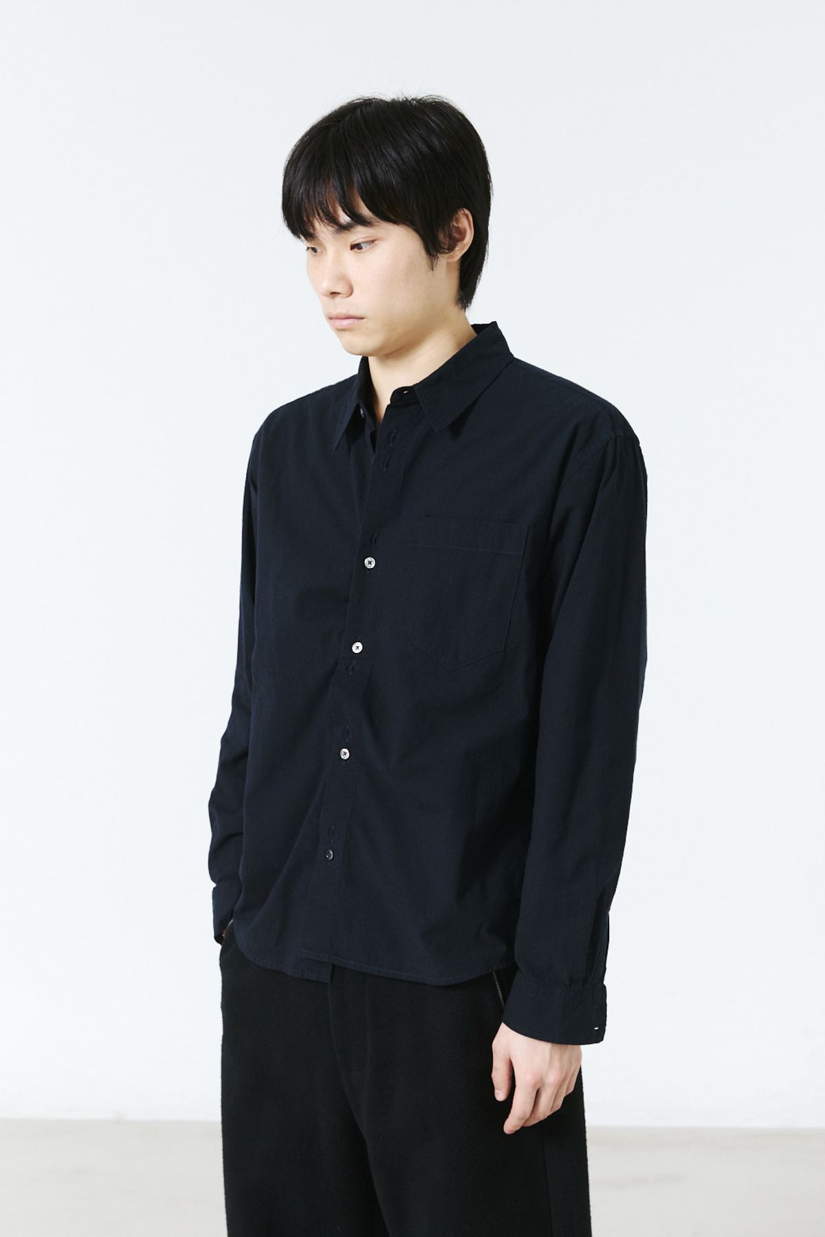 해칭룸(HATCHINGROOM) Rana Shirt Silk Nep Black
