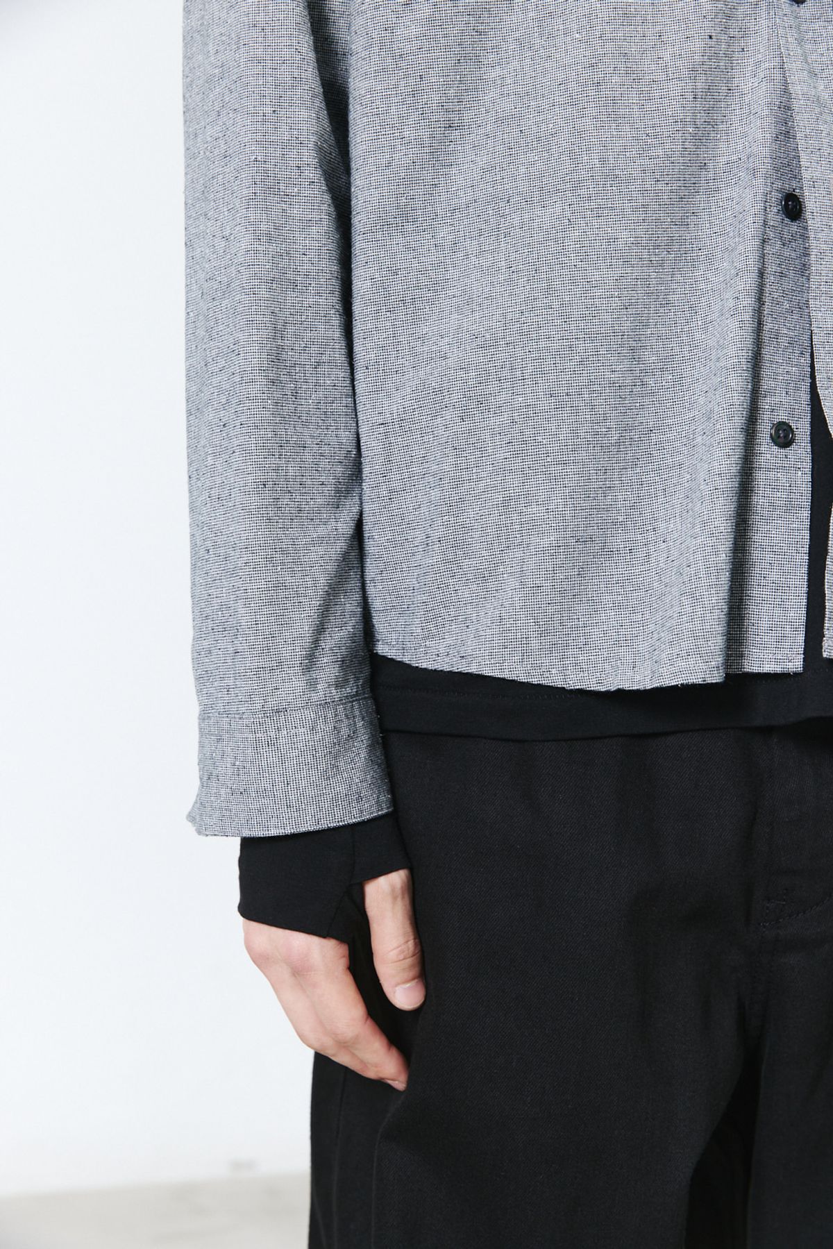 해칭룸(HATCHINGROOM) Regular Shirt Silk Nep Houndstooth Black