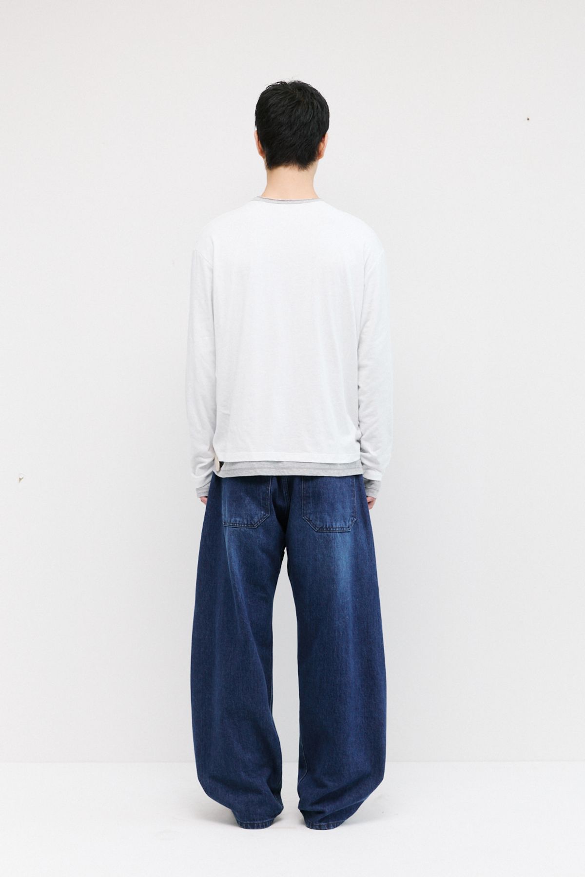 해칭룸(HATCHINGROOM) Curve Jeans Deep Blue