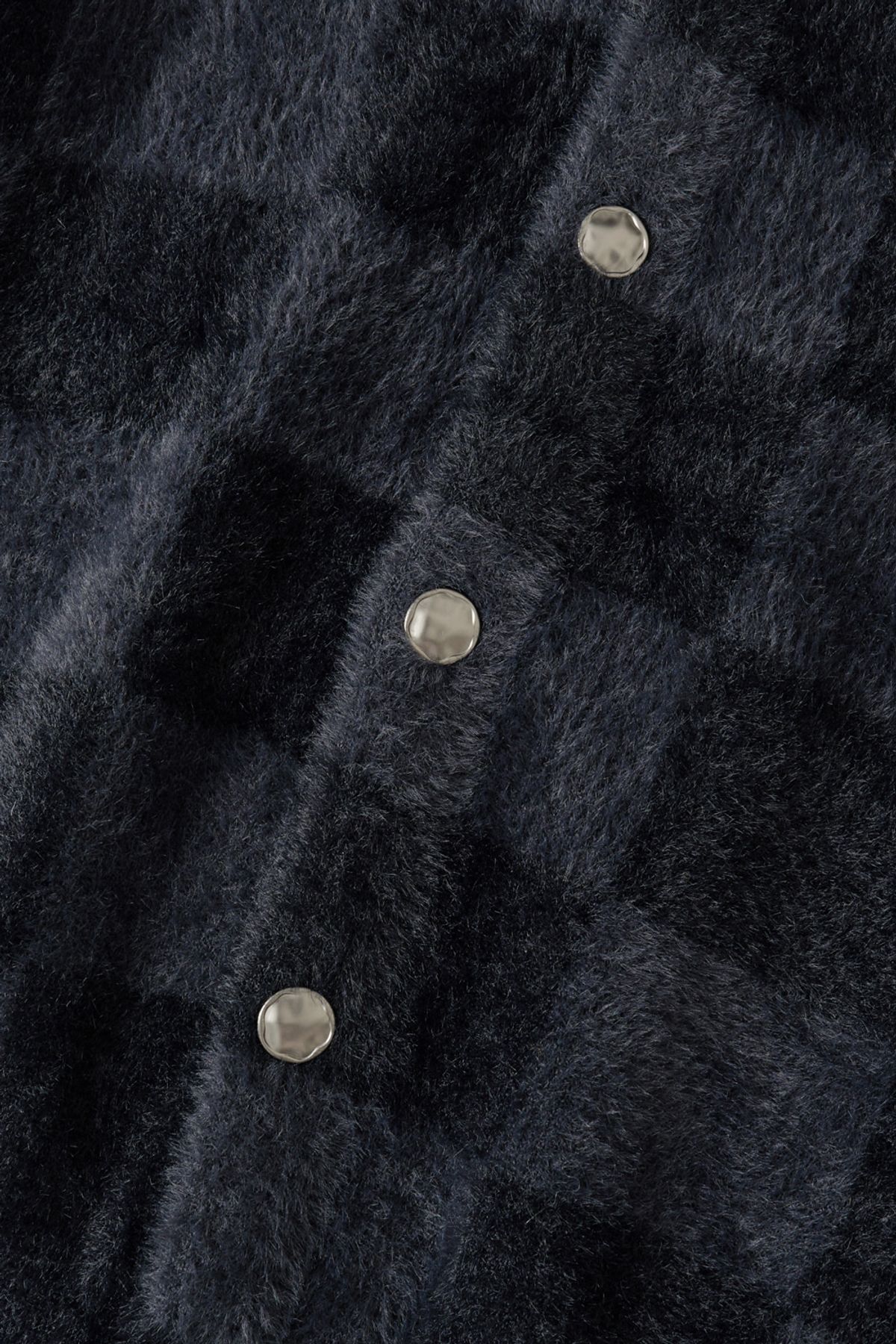 해칭룸(HATCHINGROOM) Hairy Cardigan Checkerboard Black/Charcoal