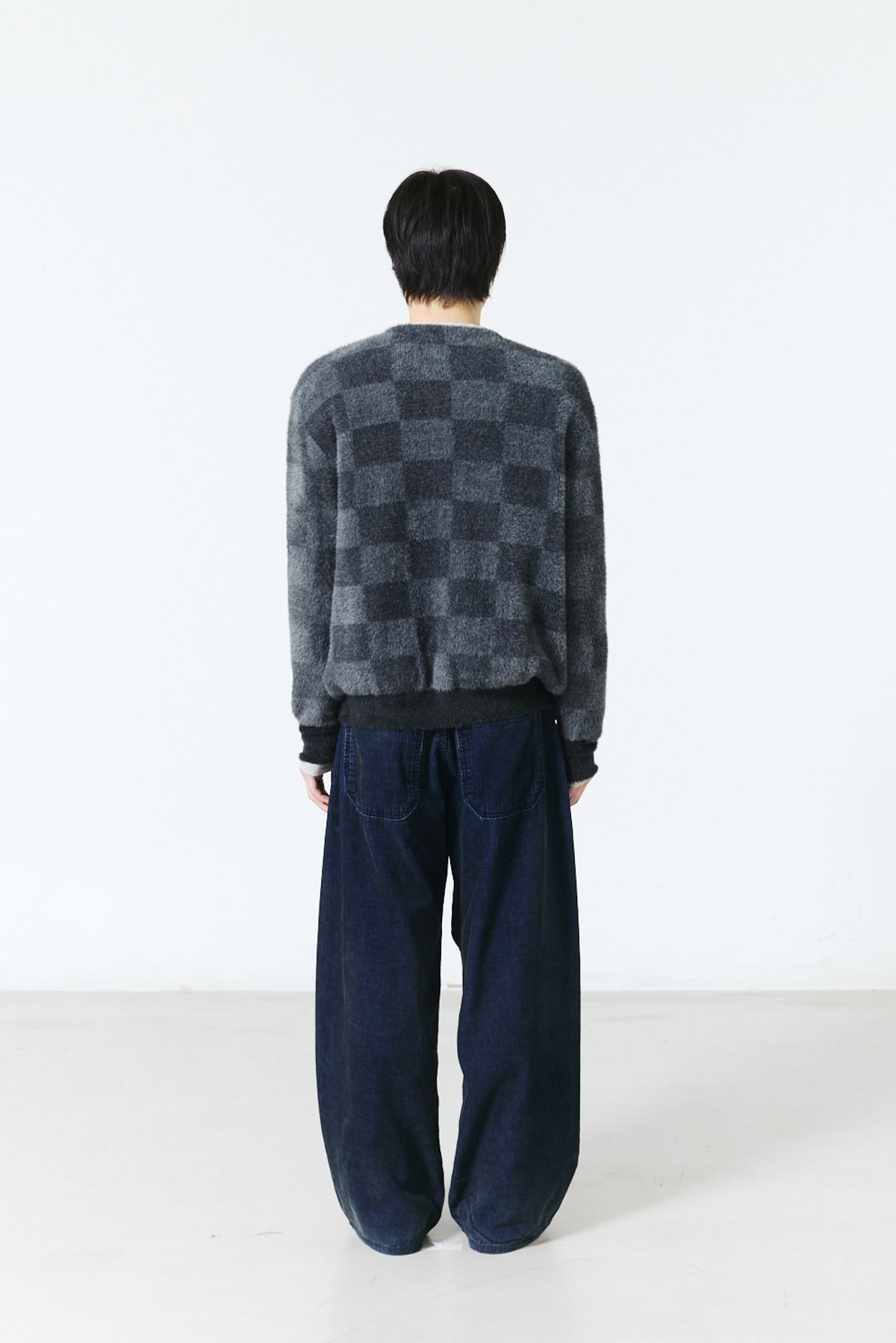 해칭룸(HATCHINGROOM) Hairy Cardigan Checkerboard Charcoal/Grey