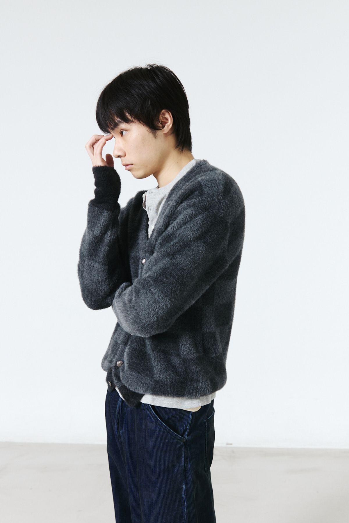 해칭룸(HATCHINGROOM) Hairy Cardigan Checkerboard Charcoal/Grey