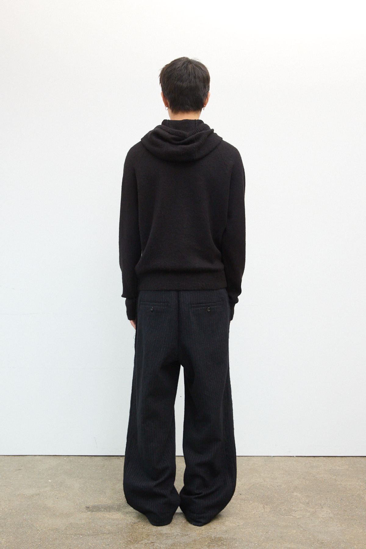 해칭룸(HATCHINGROOM) Base Hoodie Knit Black