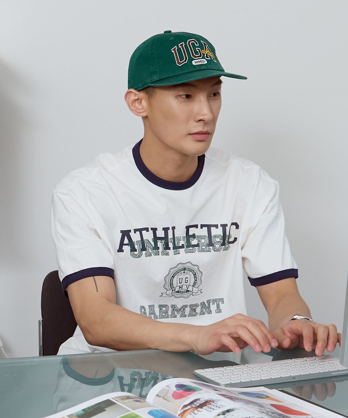 유니버스 가먼트(UNIVERSE GARMENT) UG 애슬래틱 링거 티셔츠_WHITE