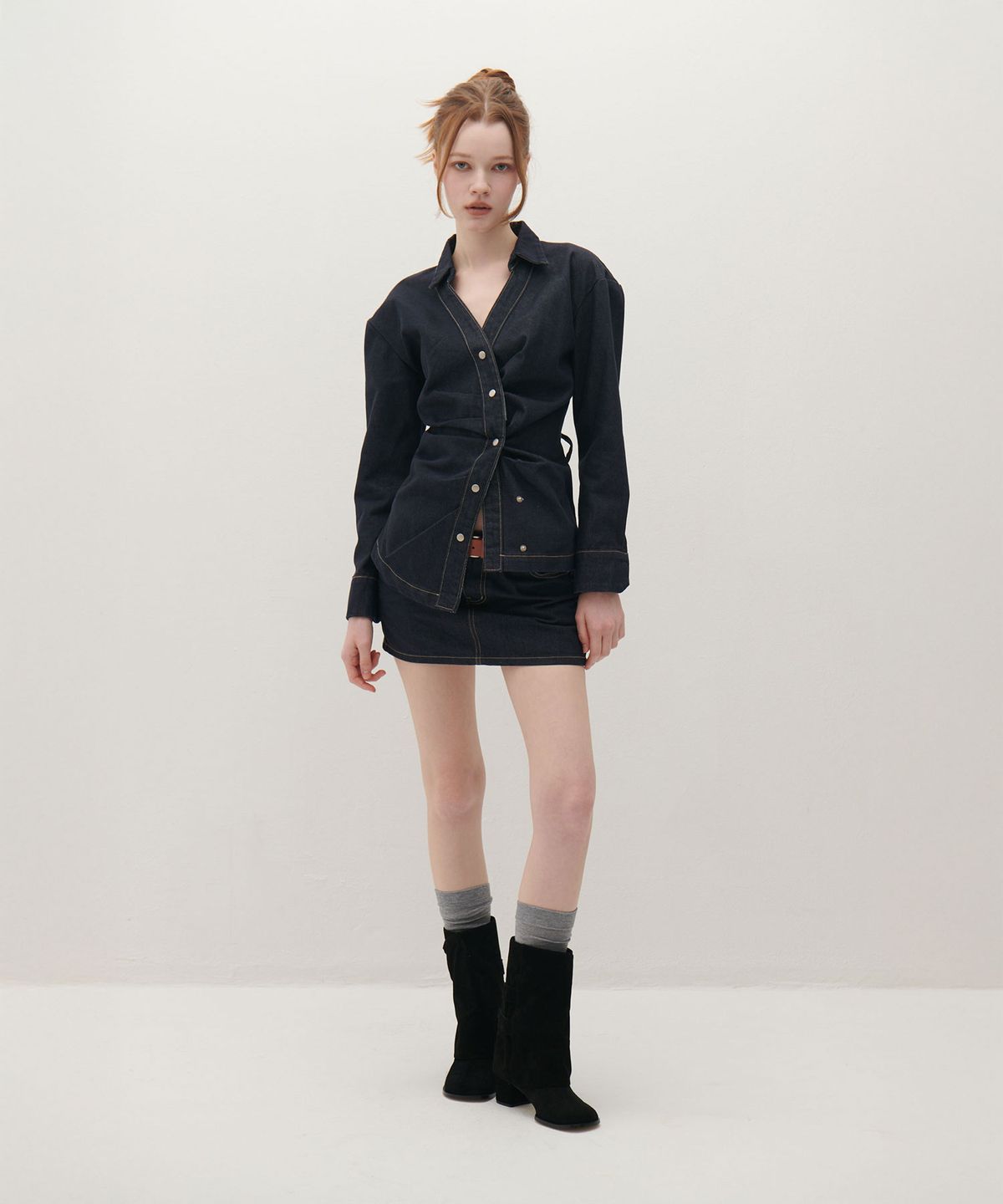 앤버터럼(ANDBUTTERUM) Russet_Middle Boots_Black(BF5CBH22BK)