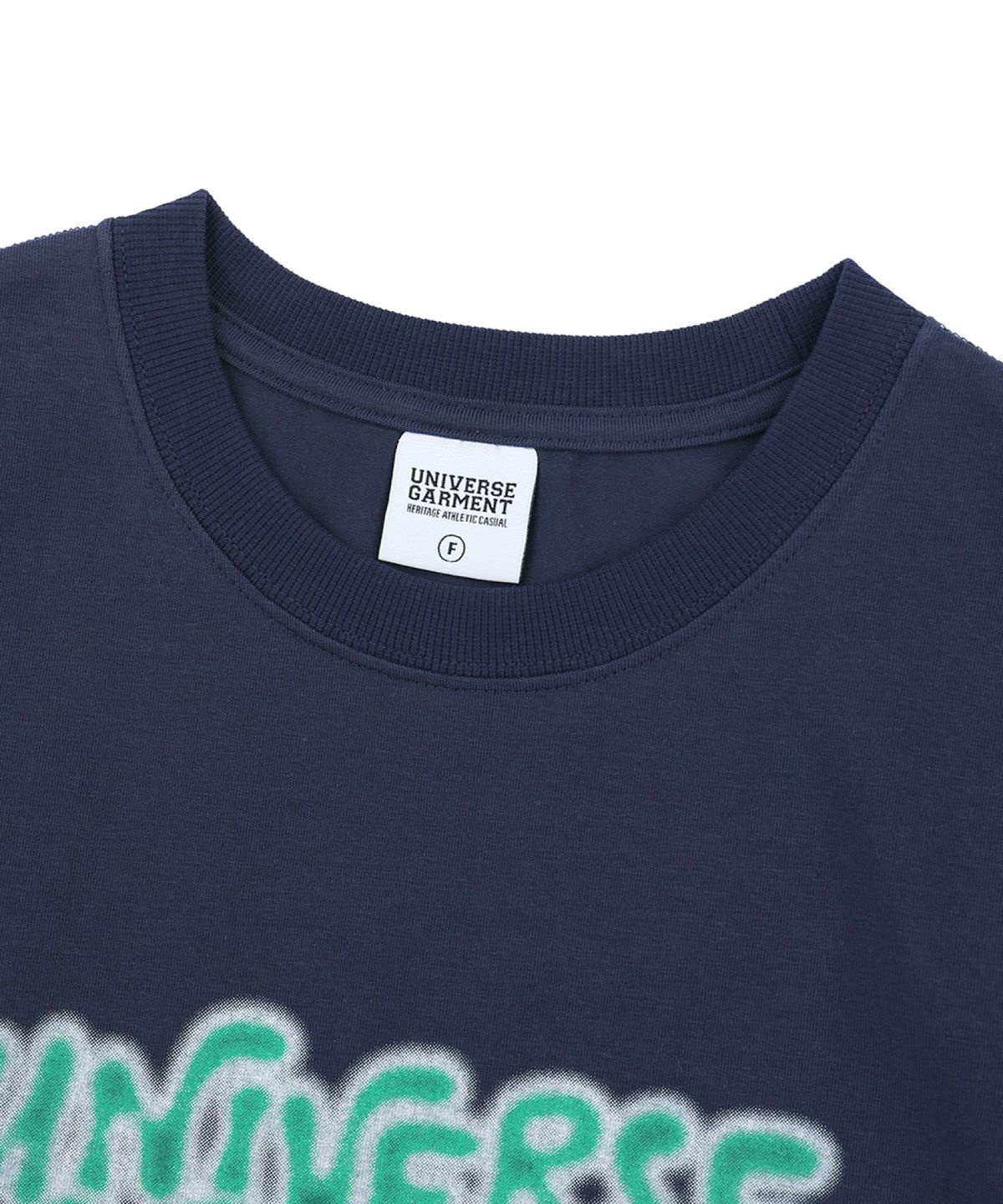 유니버스 가먼트(UNIVERSE GARMENT) UG 네온 블러 슬림 크롭 우먼티셔츠_Navy