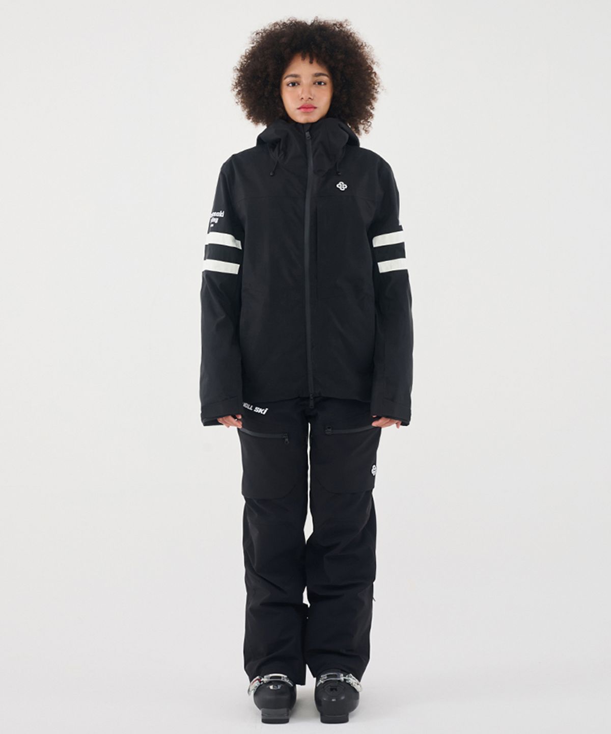 돌아우터웨어(DOLL OUTERWEAR) 2425 티포 스키 자켓&팬츠 세트 BLACK 남녀공용