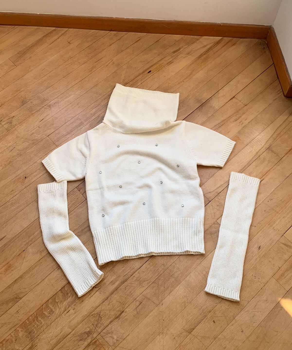 하케쉬(HACKESCH) Warmer Turtleneck_Ivory