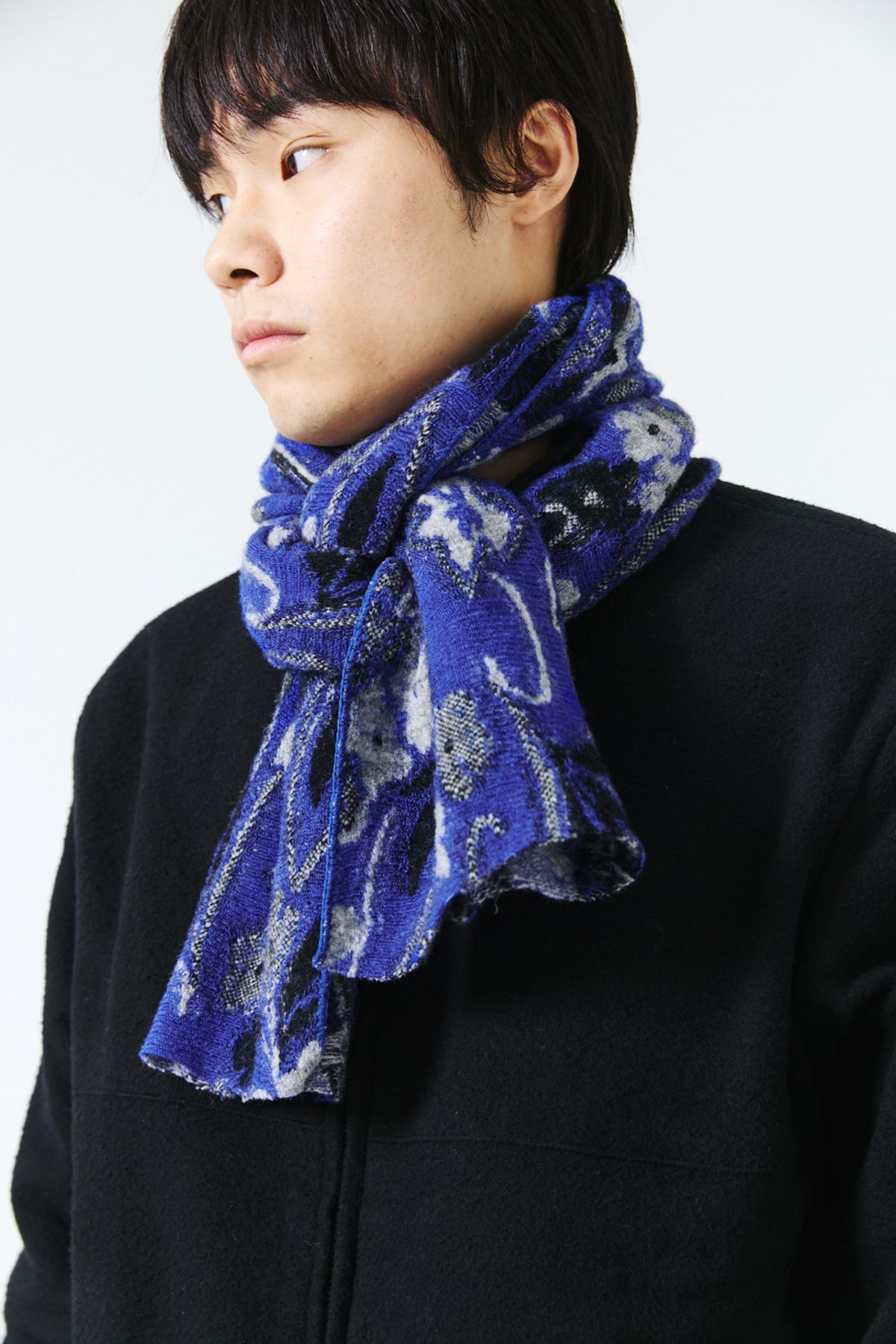 해칭룸(HATCHINGROOM) Floral Jacquard Muffler Blue