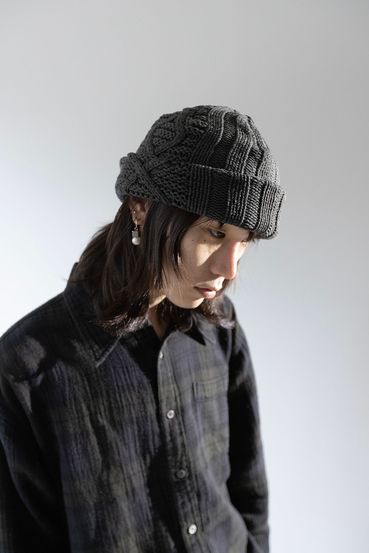 해칭룸(HATCHINGROOM) Jacquard Big Beanie Charcoal