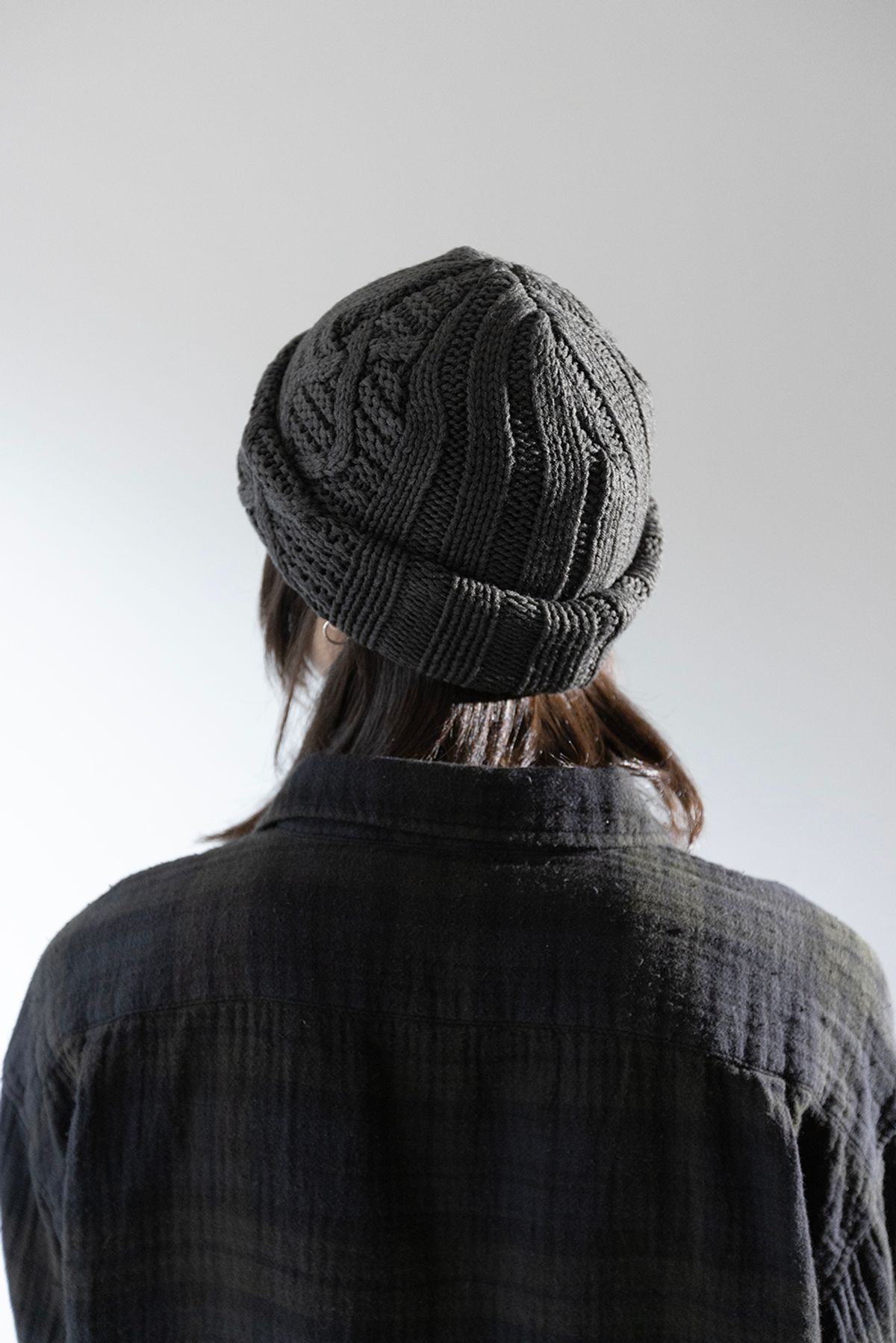 해칭룸(HATCHINGROOM) Jacquard Big Beanie Charcoal