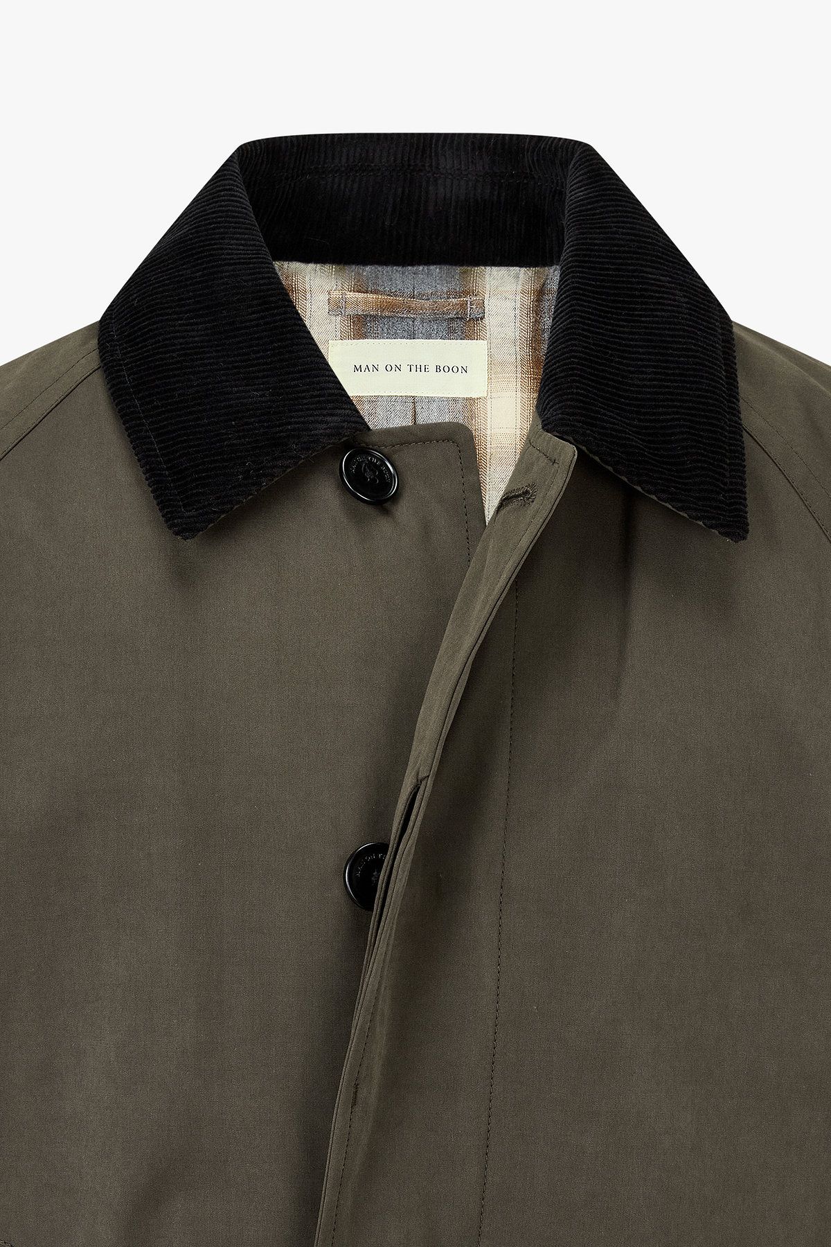 맨온더분(MAN ON THE BOON) 배색 코듀로이 카라 롱 반 자켓_브라운 4715309006