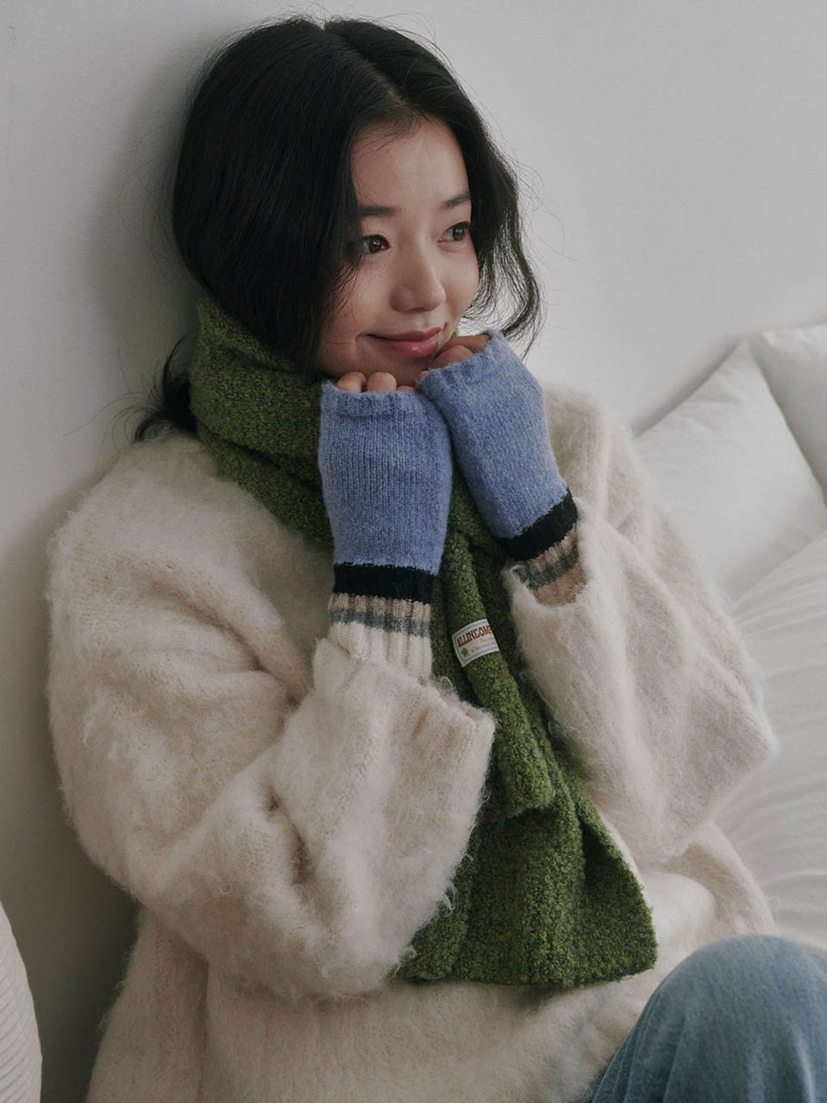 올인컴플리트(ALLINCOMPLETE) 컬러 레이어드 핸드워머 (스카이 블루)