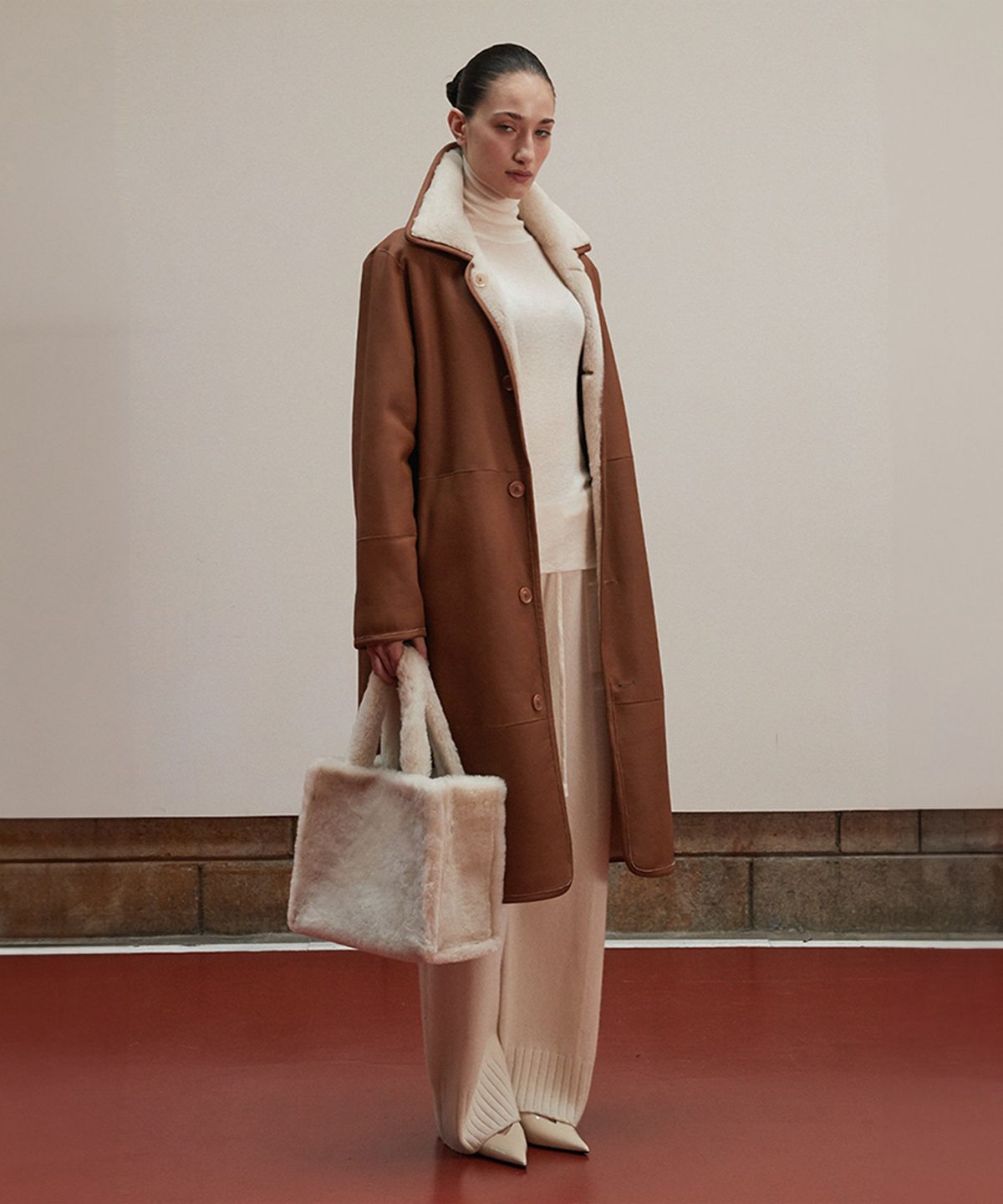 베르데마르(VERDEMAR) Reversible Shearling Long Coat _Camel