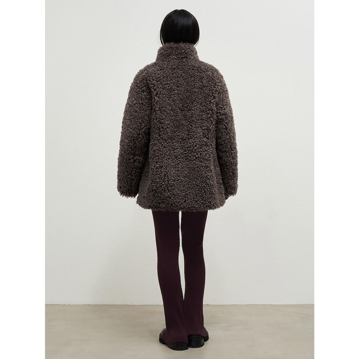 앙개(ANGGAE) Faux Fur Coat  Brown