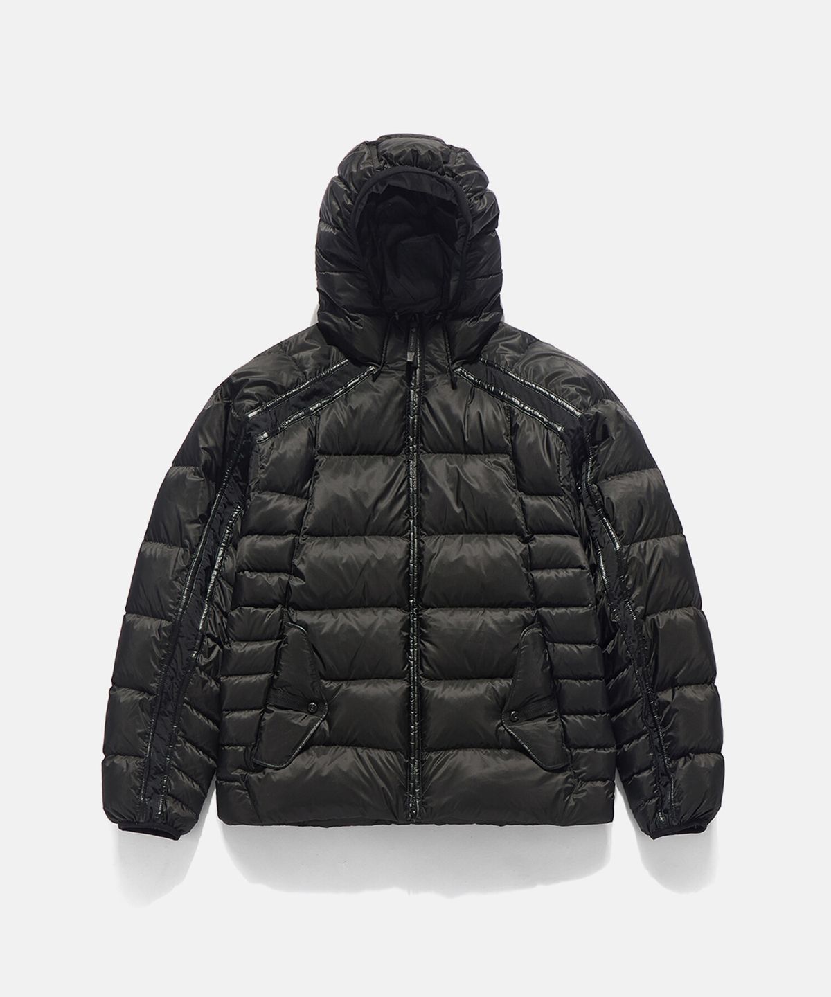데상트(DESCENTE) [DESCENTE X EASTLOGUE] 중경량 다운 자켓 블랙 SQ321HDJ92