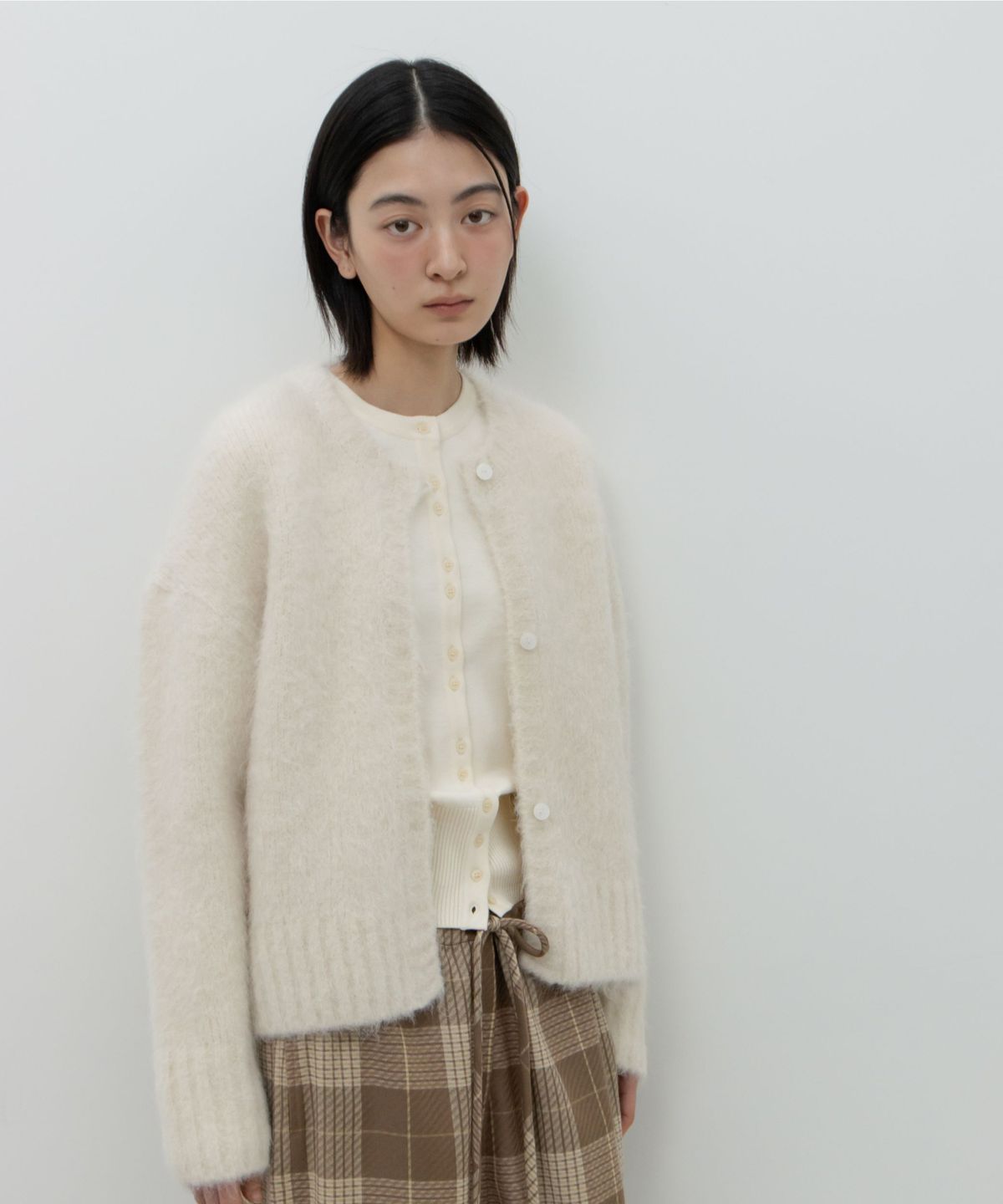 지비에이치 어패럴(GBH APPAREL) SURI ALPACA CARDIGAN / IVORY