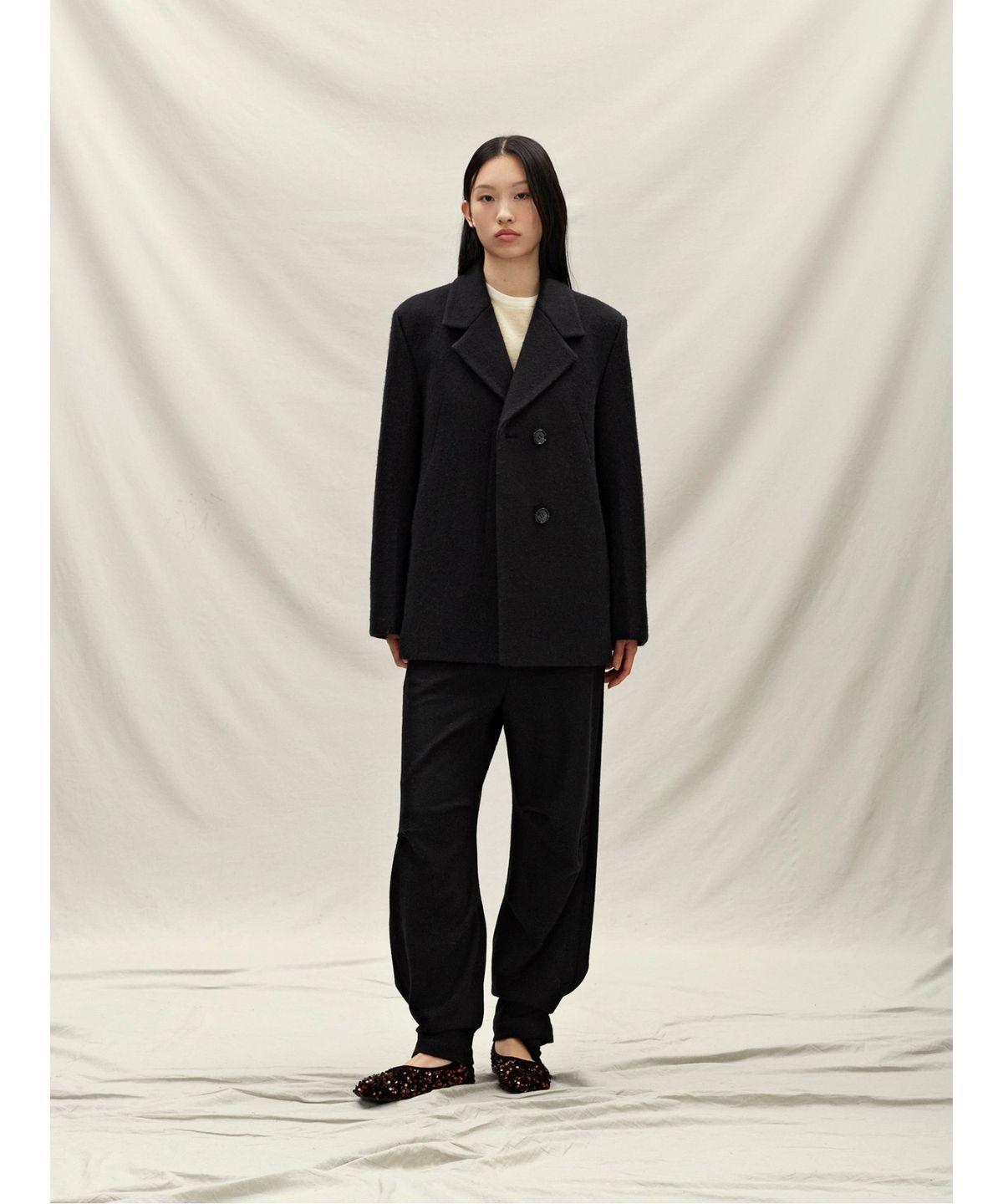 앙개(ANGGAE) Draped Trouser  Black